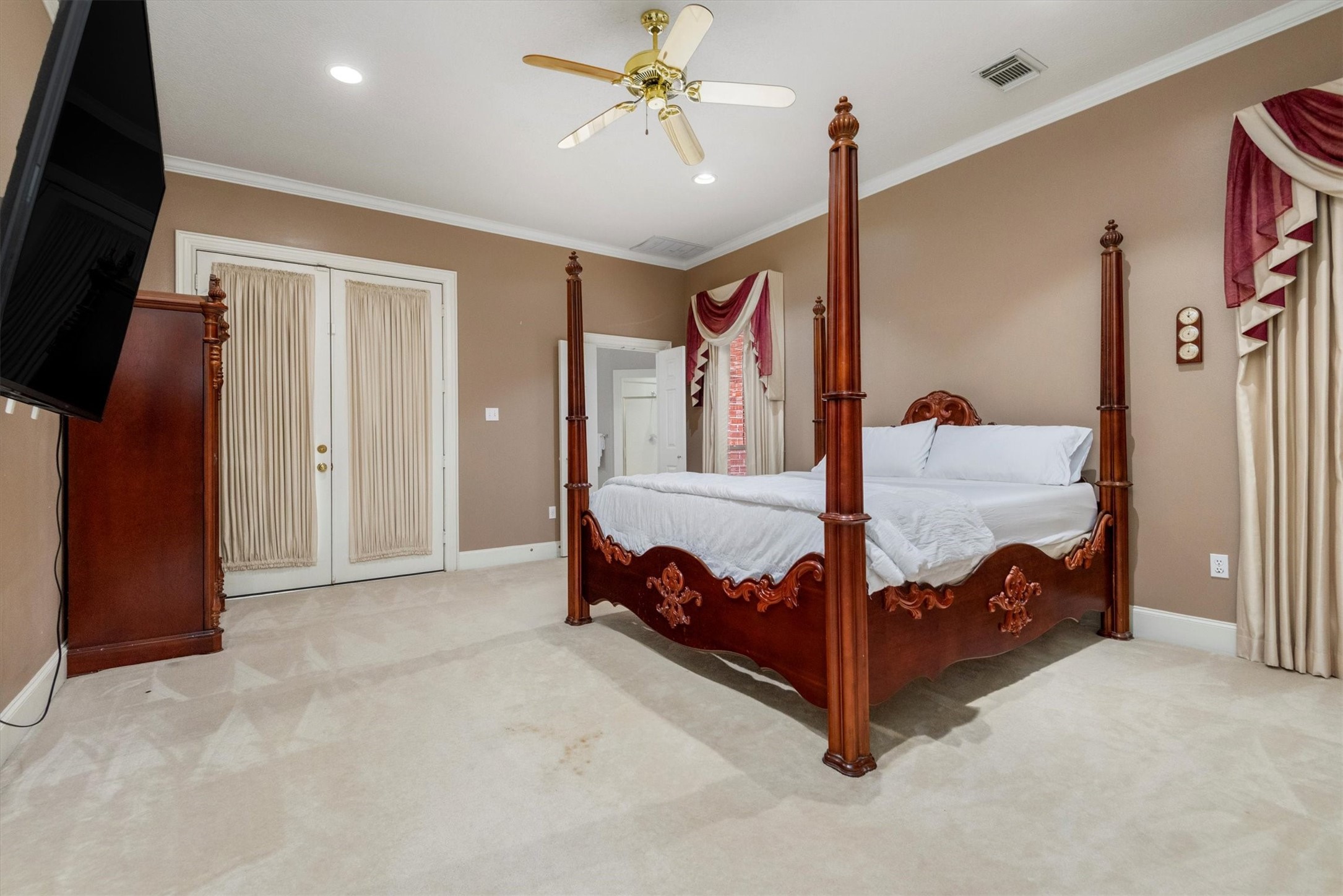 9707 Chipstead Circle Property Photo 15