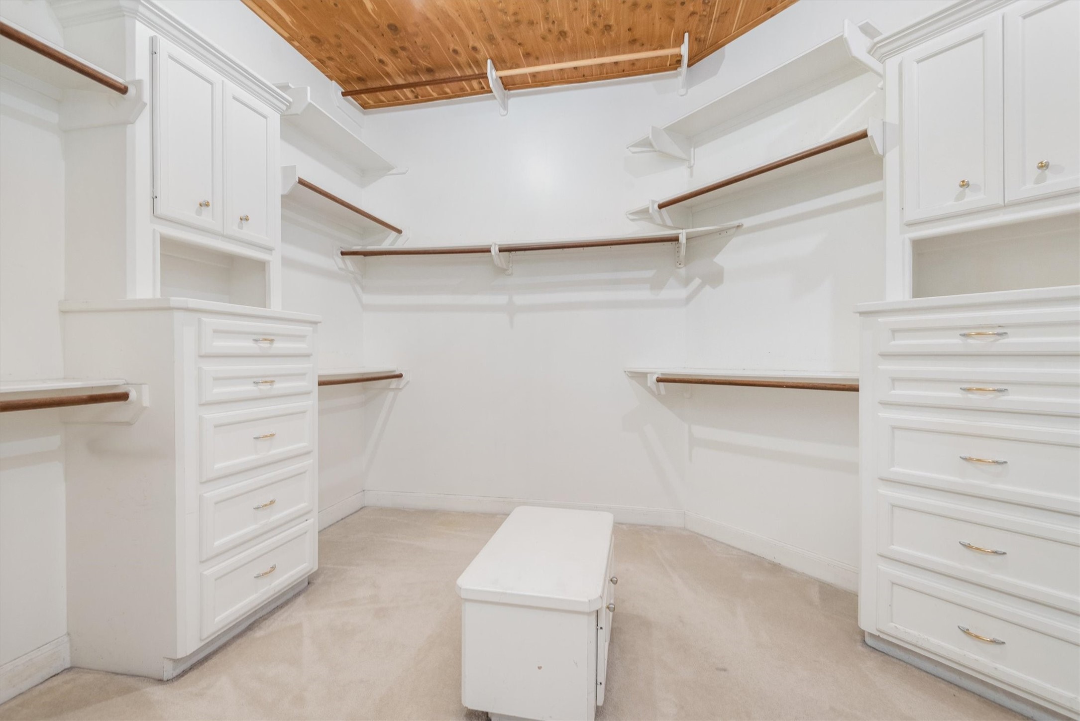 9707 Chipstead Circle Property Photo 19