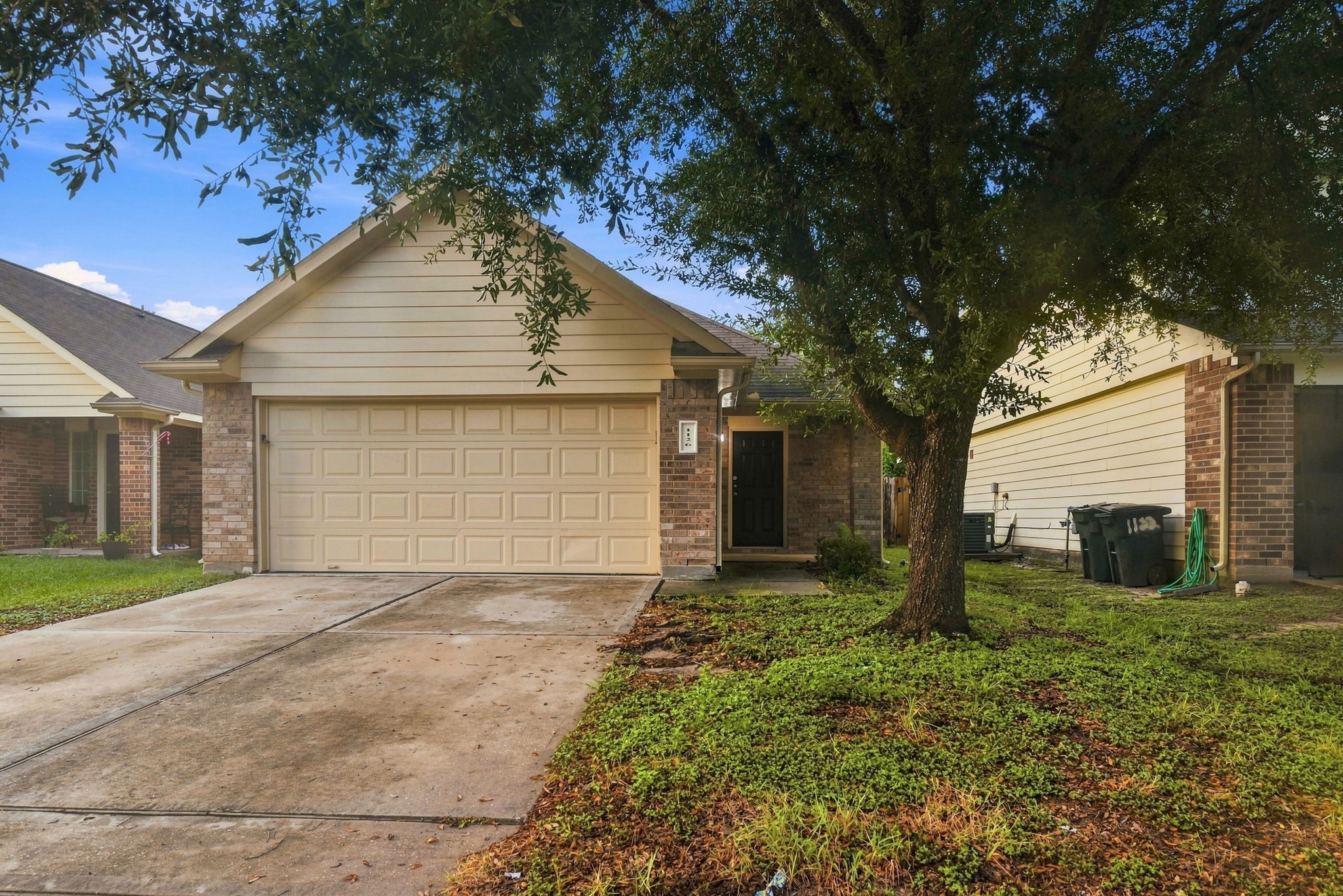 1126 Watson Crossing Way Property Photo 1