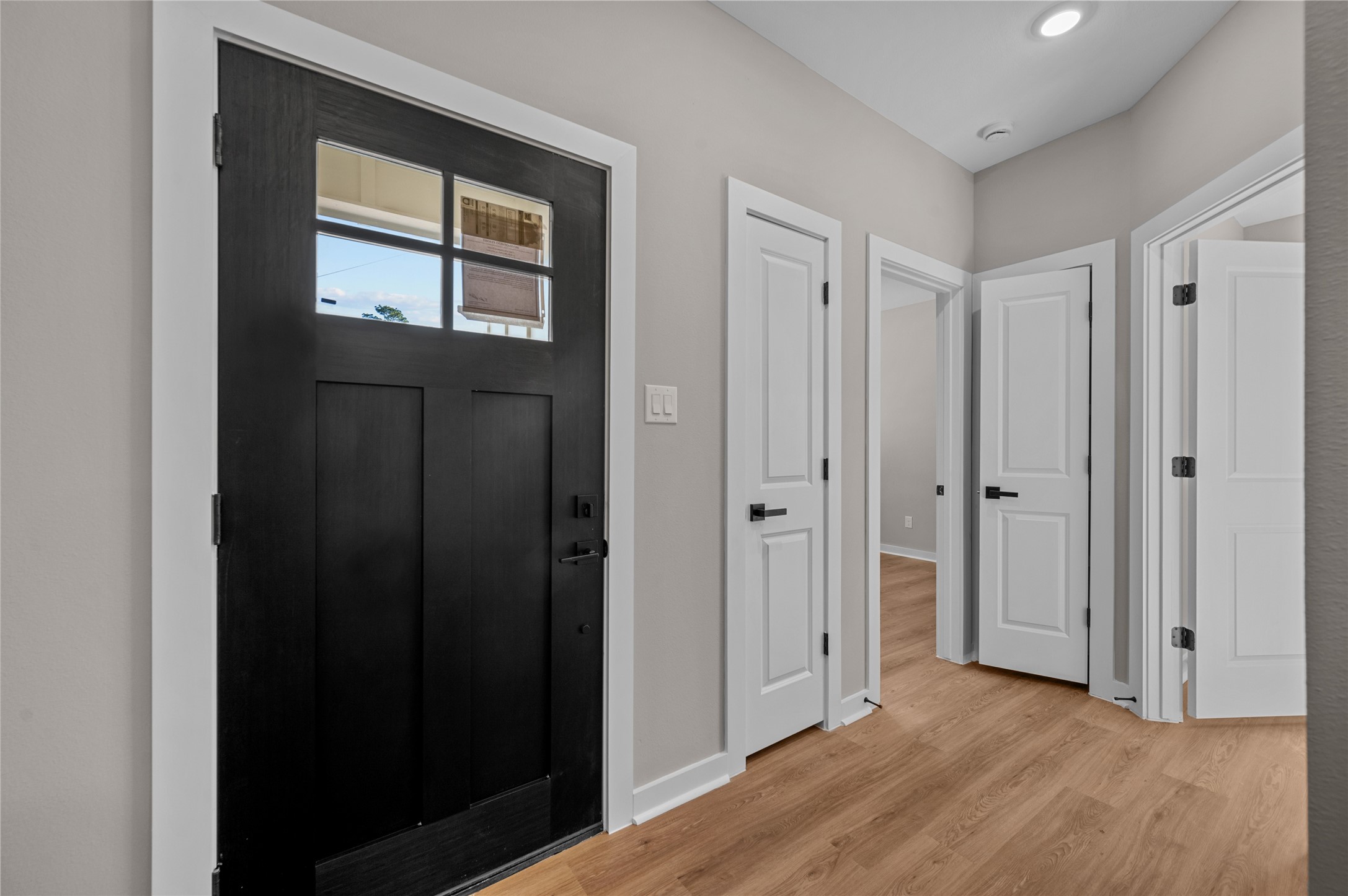28407 Champion Oaks Drive Property Photo 6