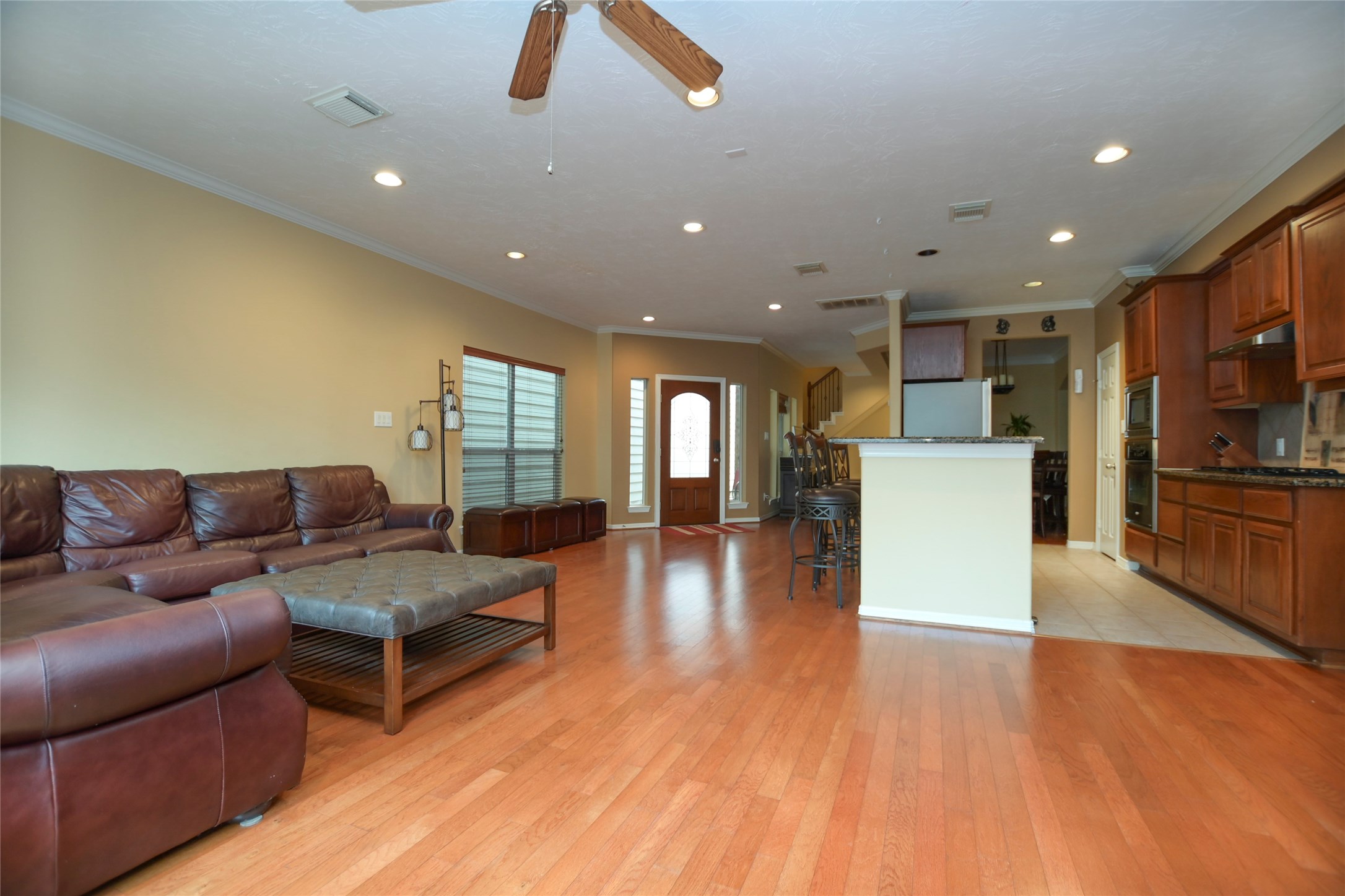 1375 Ella Place Property Photo 5