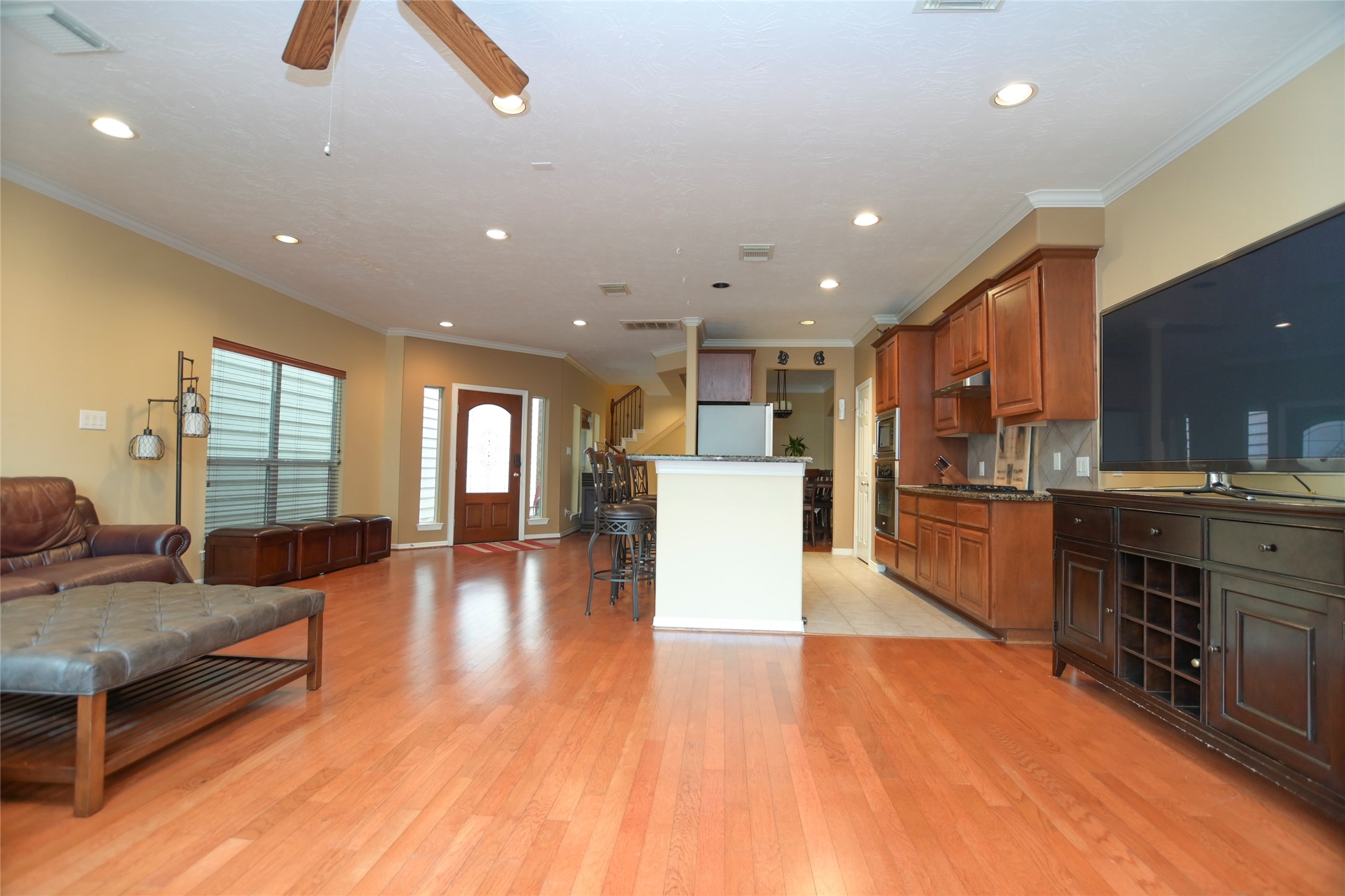 1375 Ella Place Property Photo 8