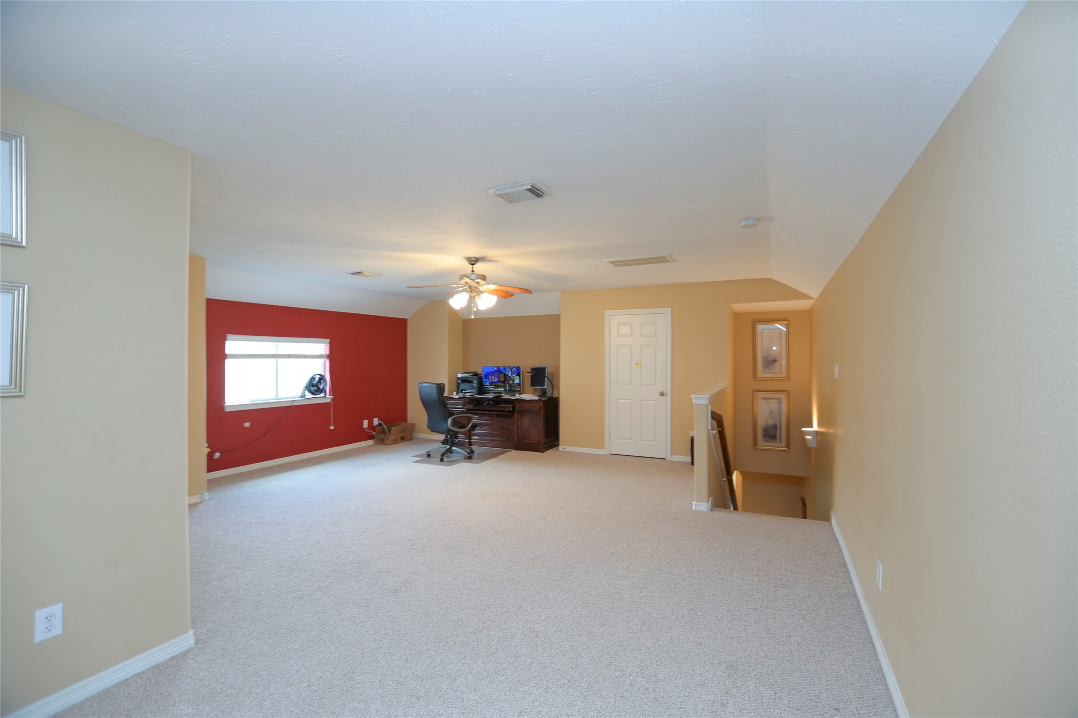 1375 Ella Place Property Photo 29