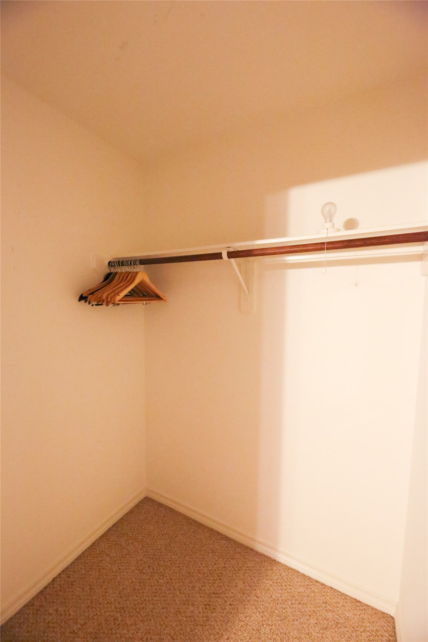 1375 Ella Place Property Photo 31