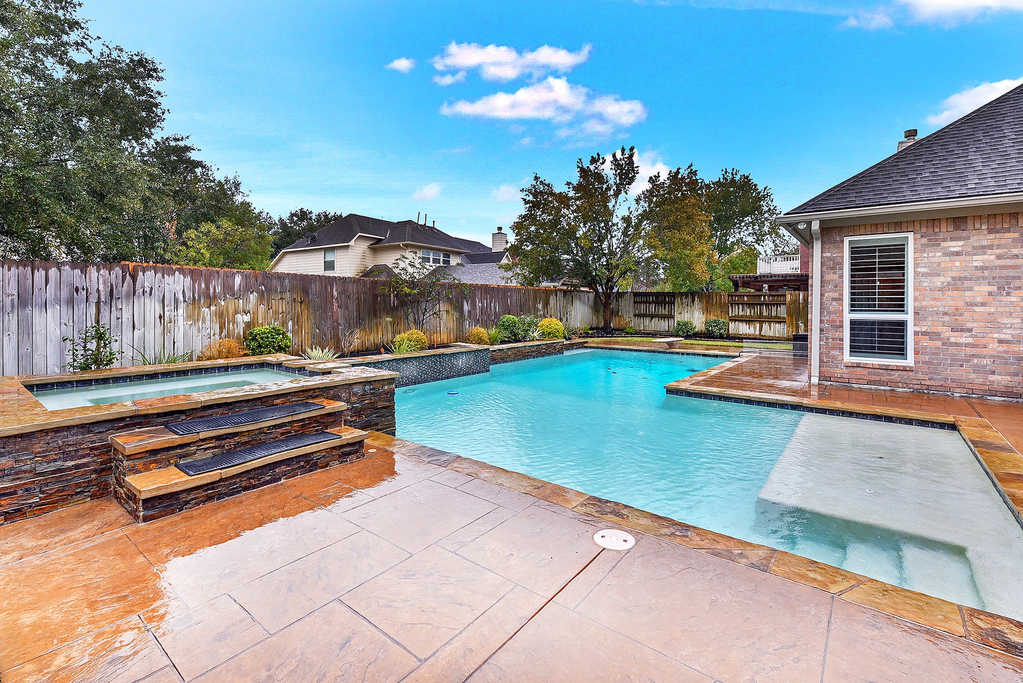 4115 Luong Field Court Property Photo 2