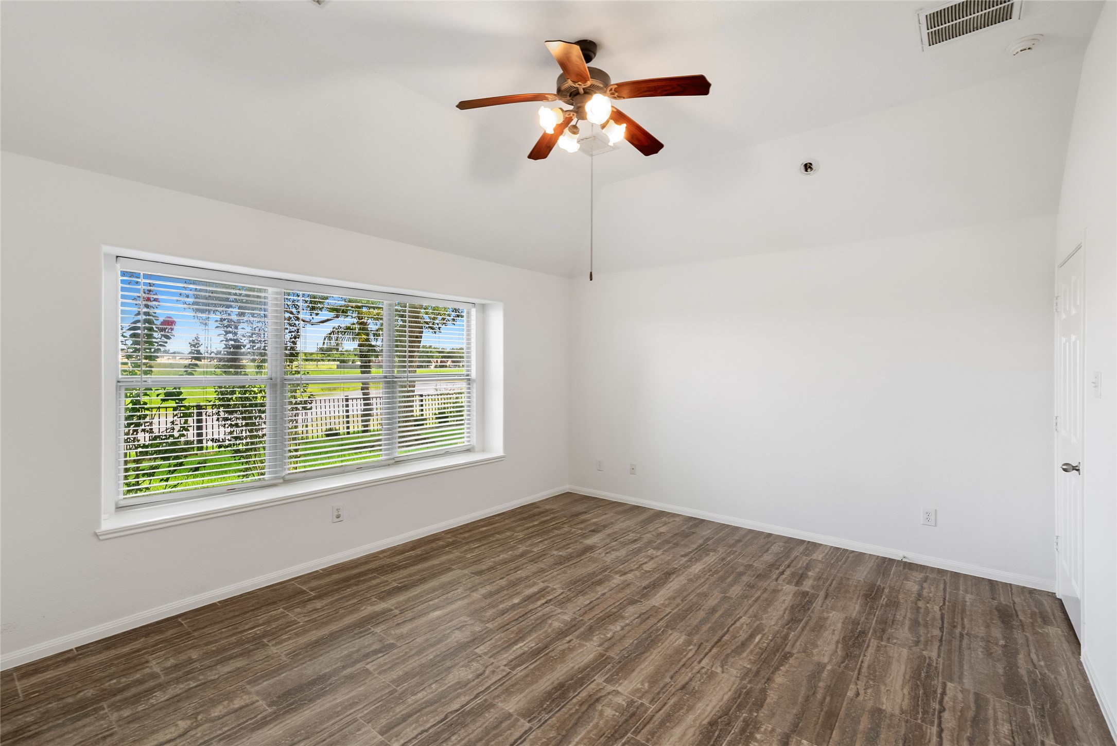 5719 Horseshoe Falls Property Photo 11