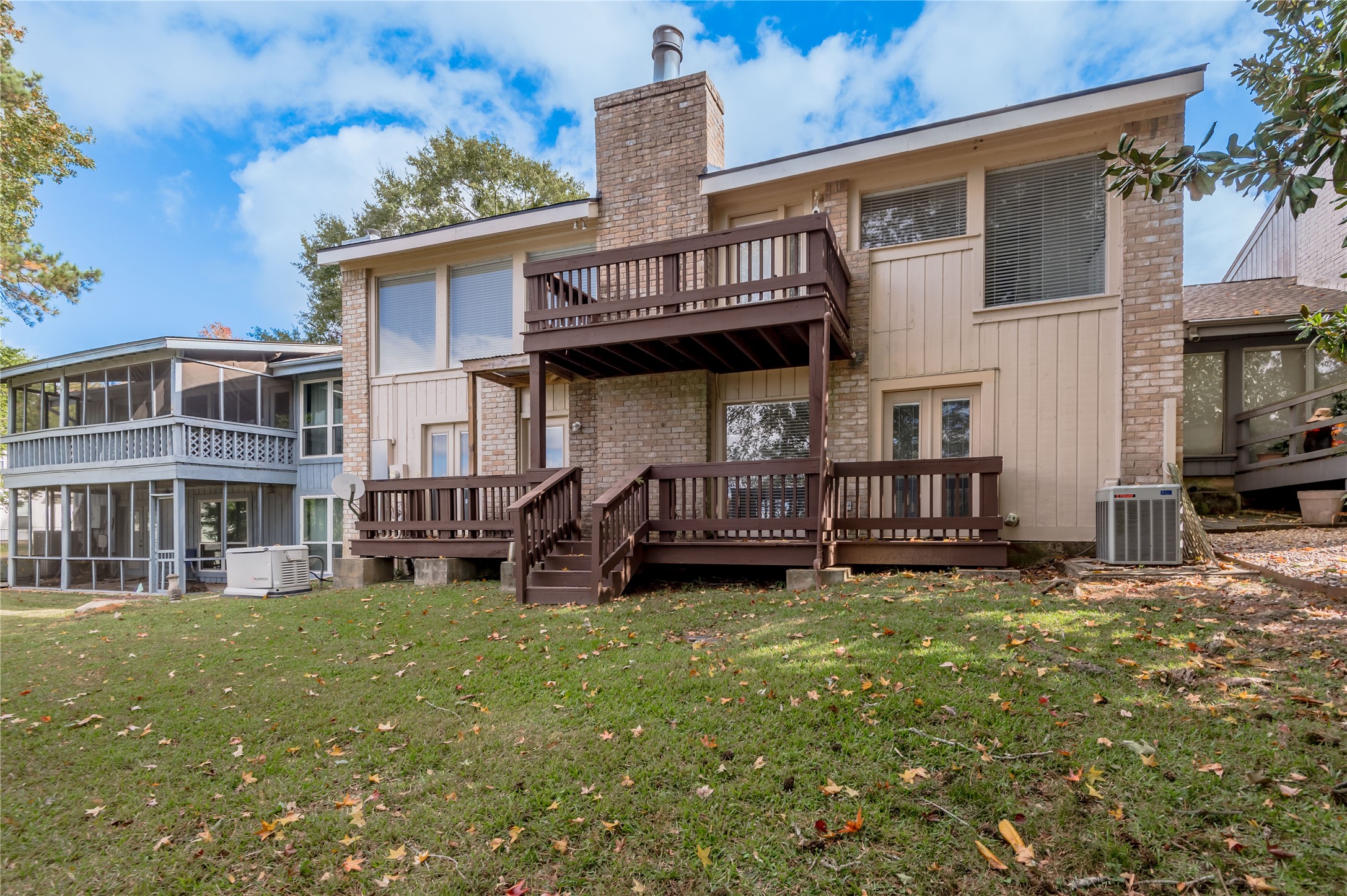 658 Cherry Hills Property Photo 6