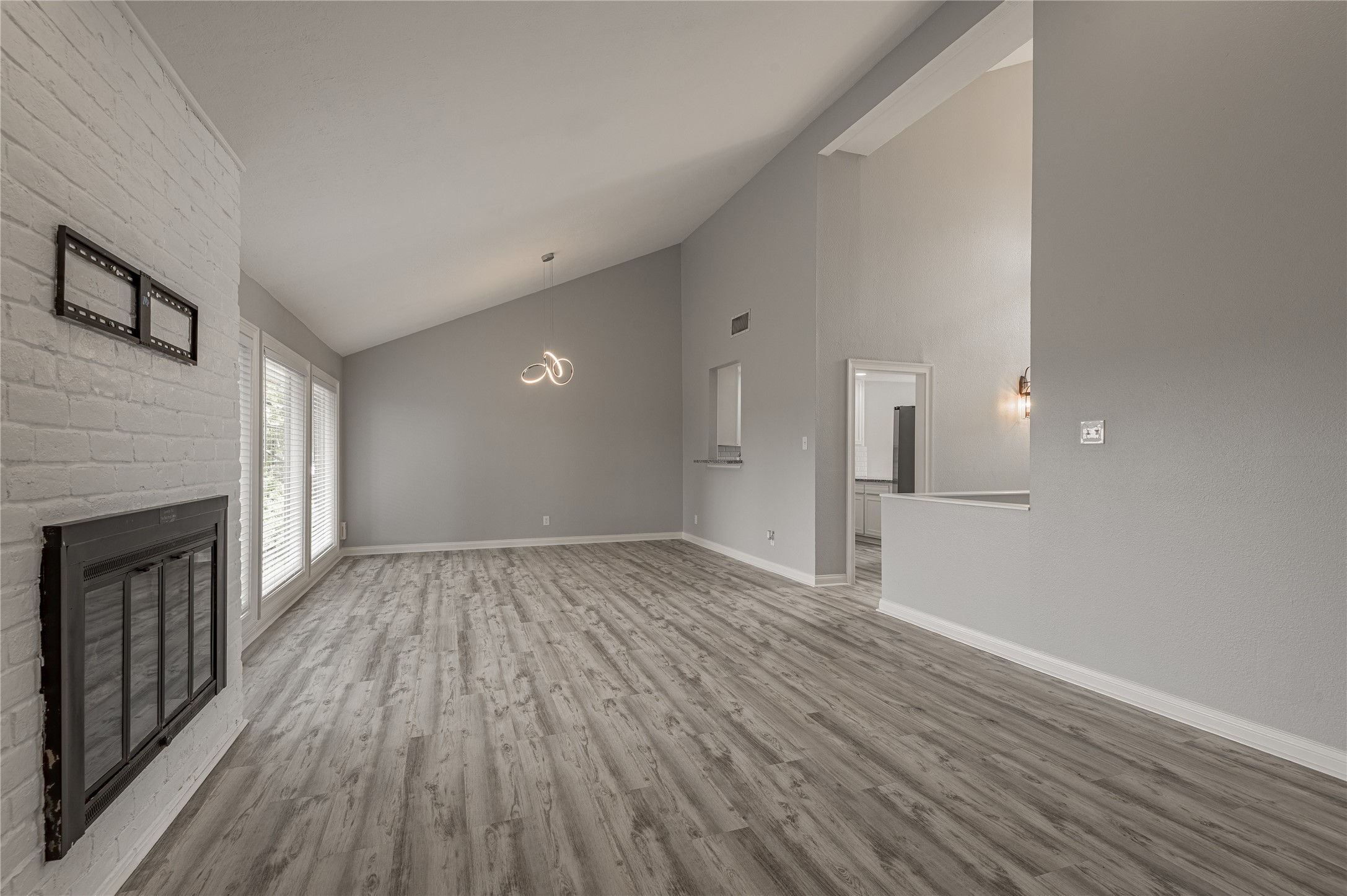 658 Cherry Hills Property Photo 12