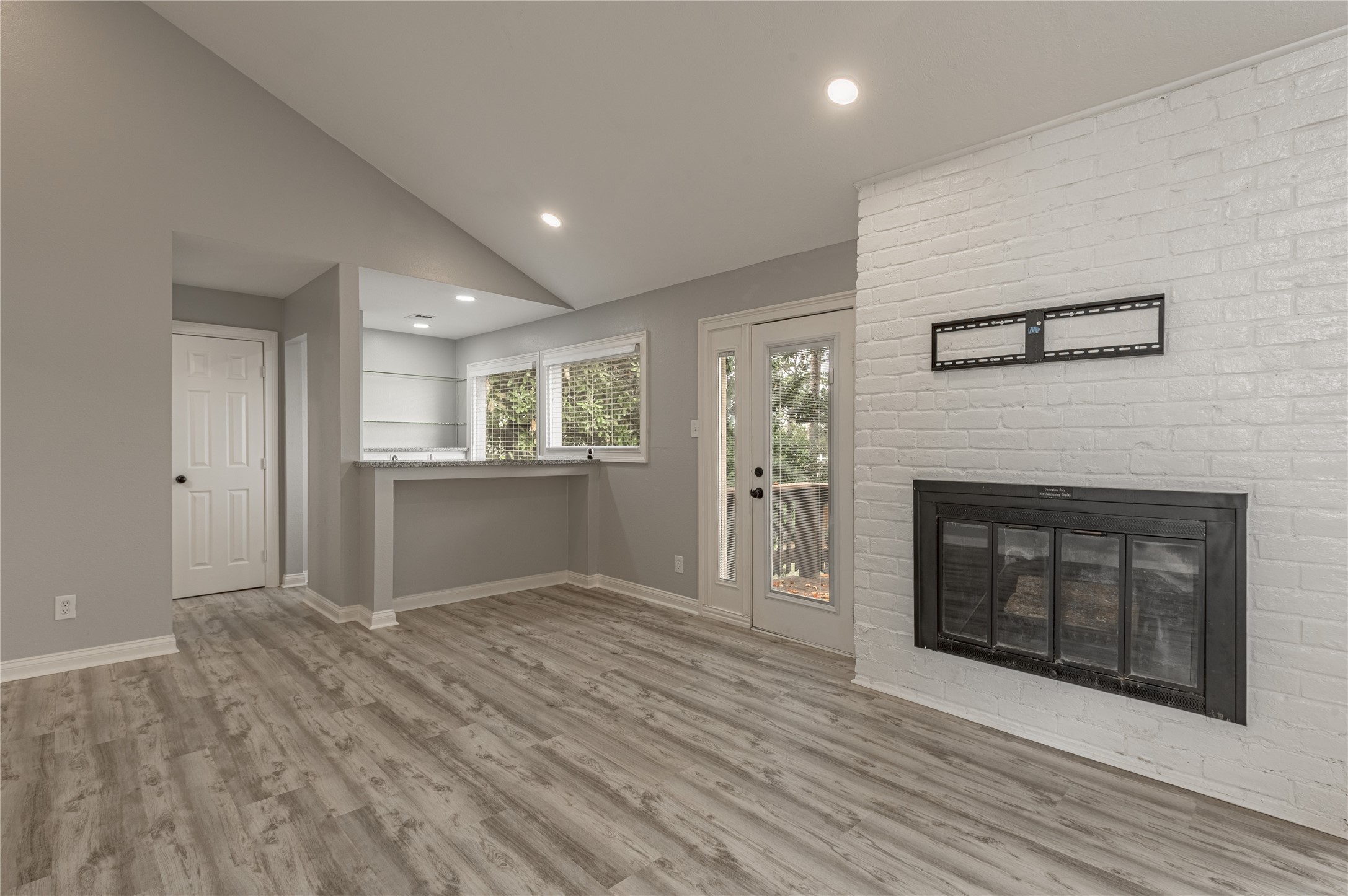 658 Cherry Hills Property Photo 13