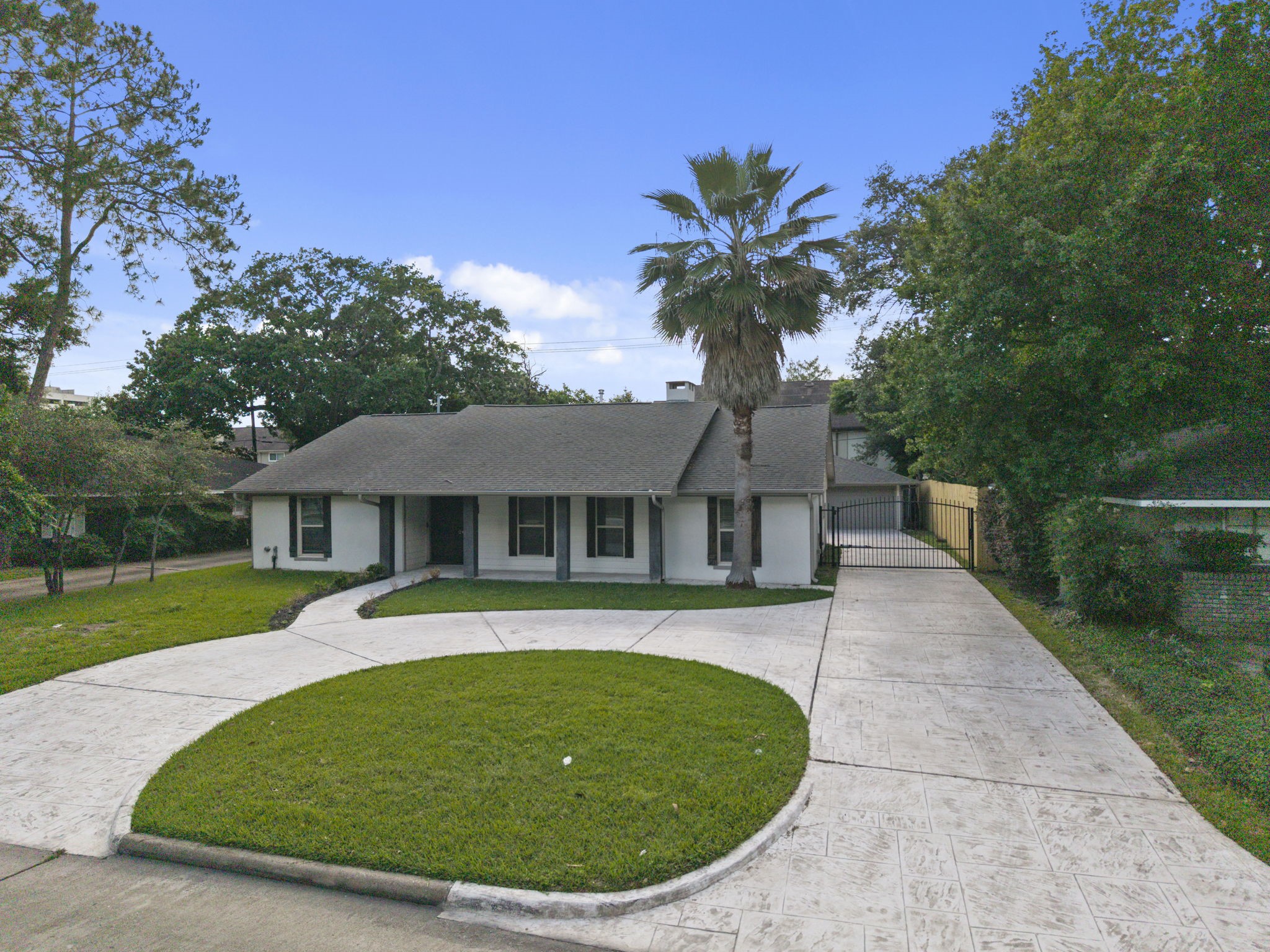 2402 Chimney Rock Road Property Photo 3