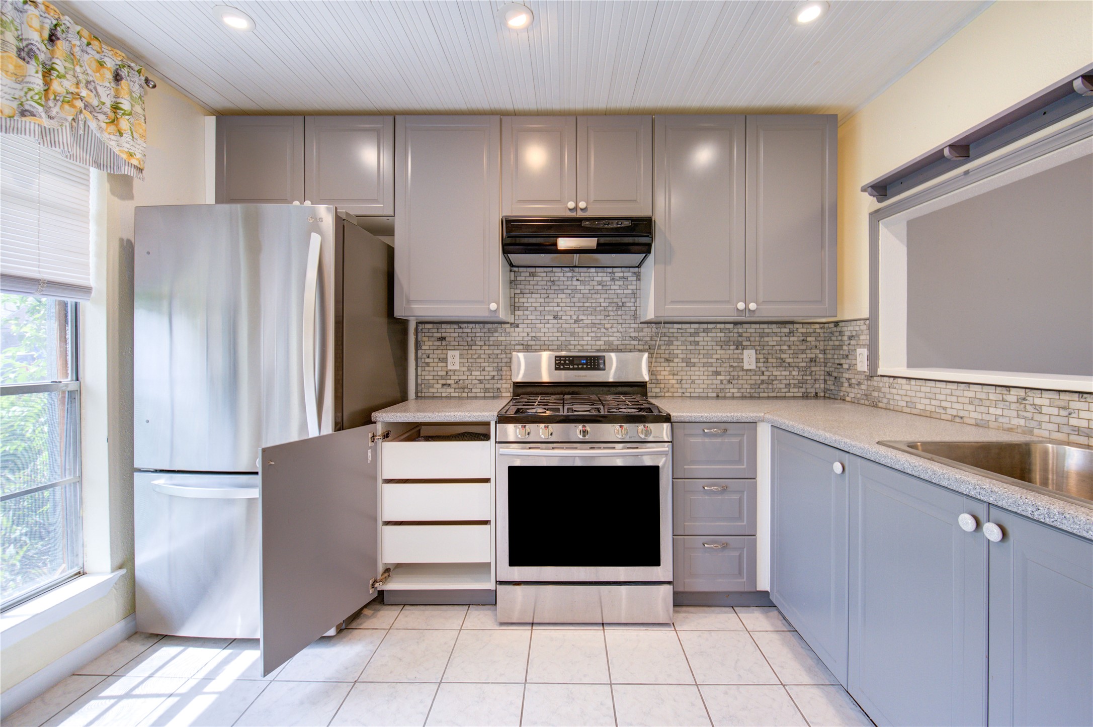 19407 Glenway Falls Drive Property Photo 18