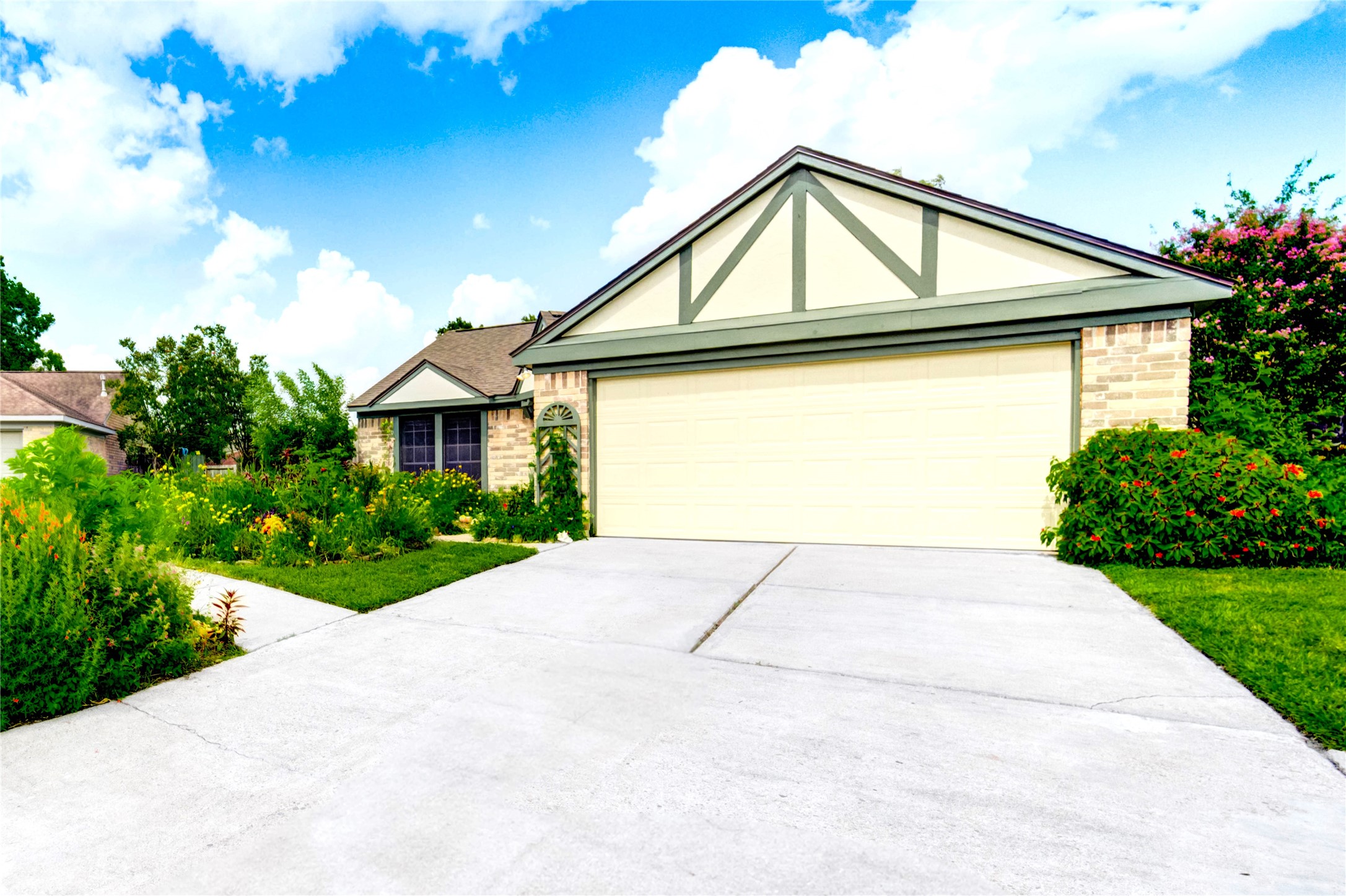 19407 Glenway Falls Drive Property Photo 40