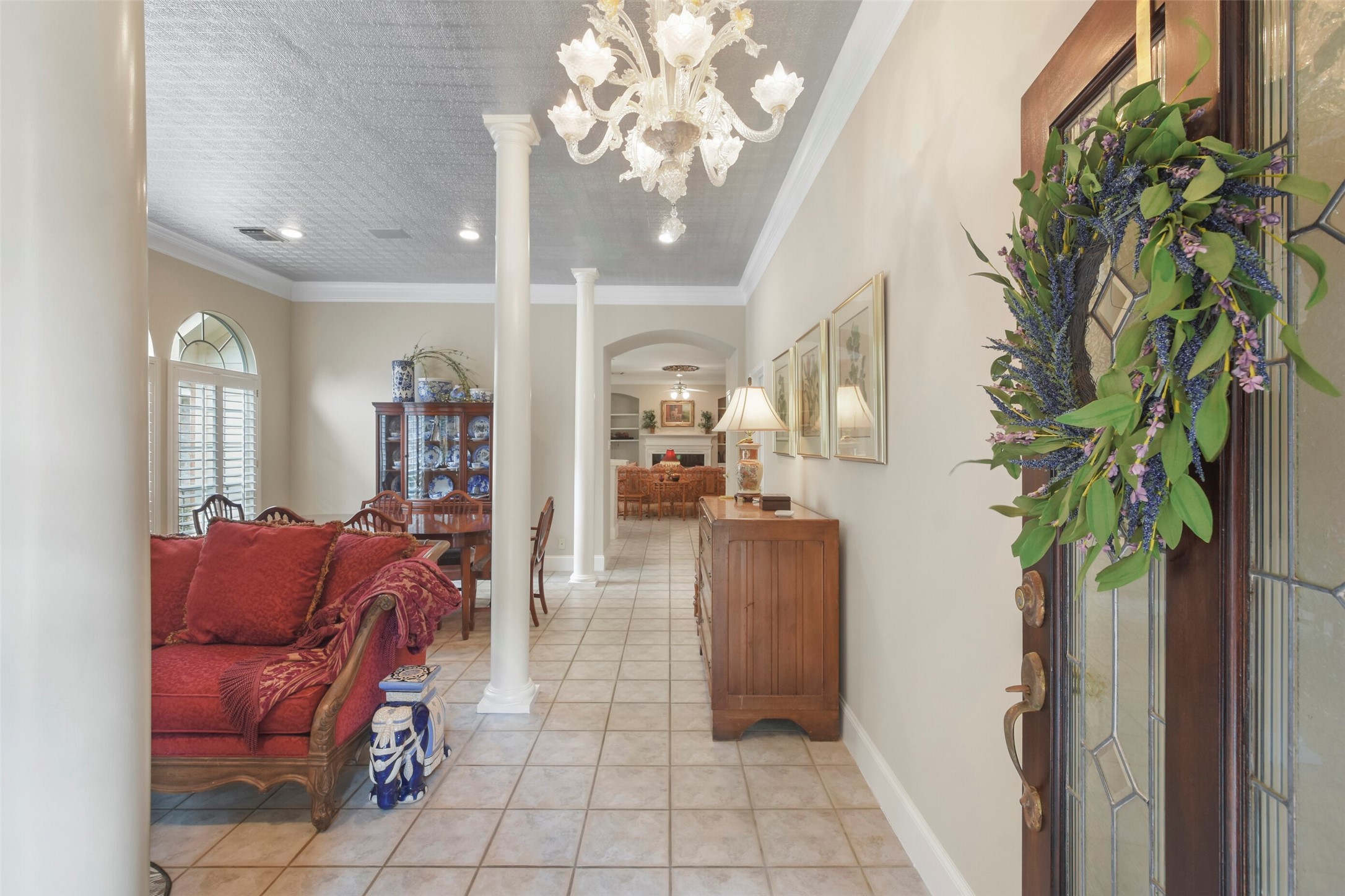 18 Pinery Ridge Place Property Photo 3