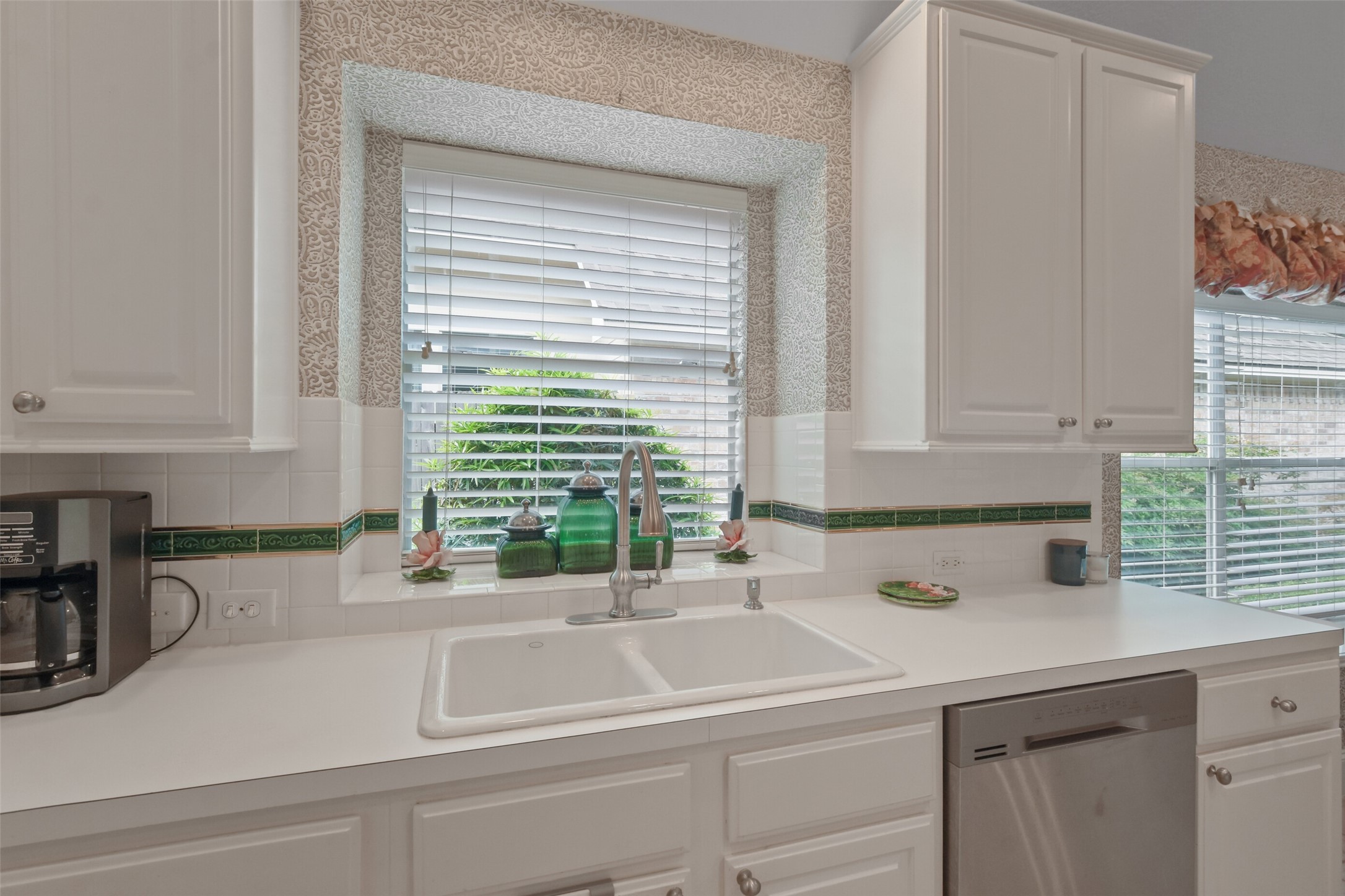 18 Pinery Ridge Place Property Photo 13