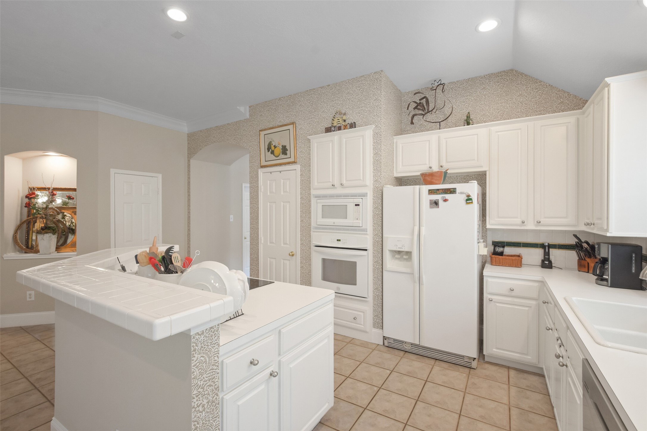 18 Pinery Ridge Place Property Photo 14