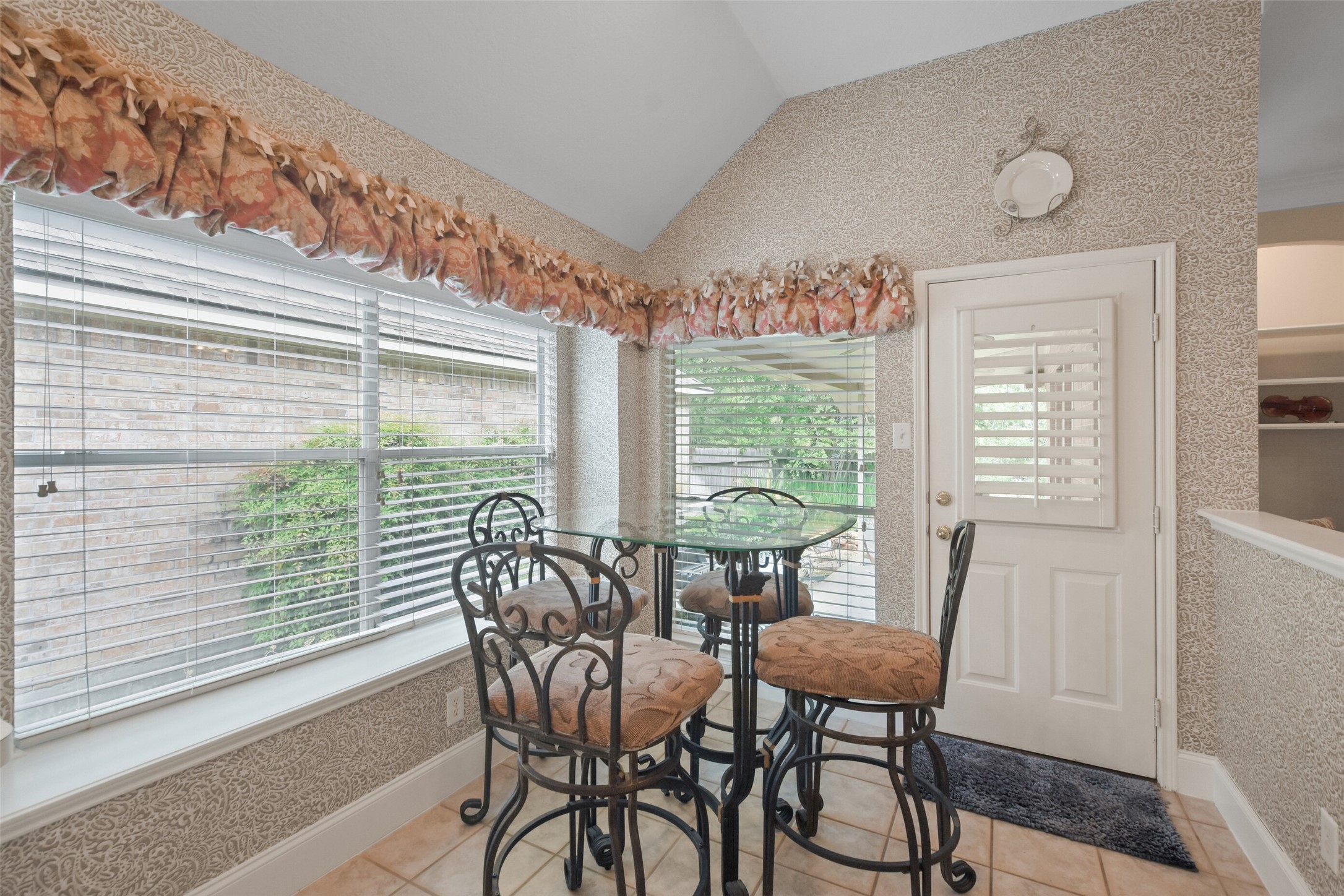 18 Pinery Ridge Place Property Photo 18