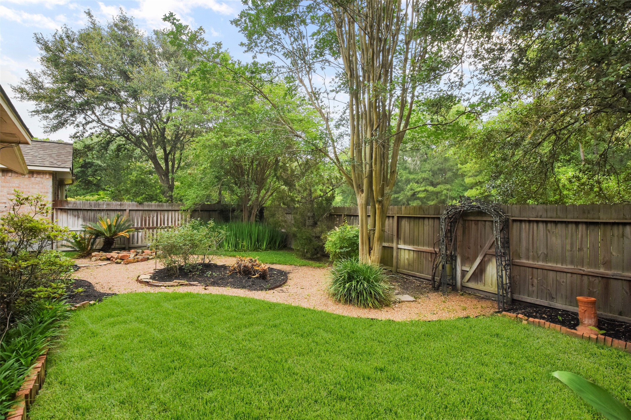 18 Pinery Ridge Place Property Photo 37