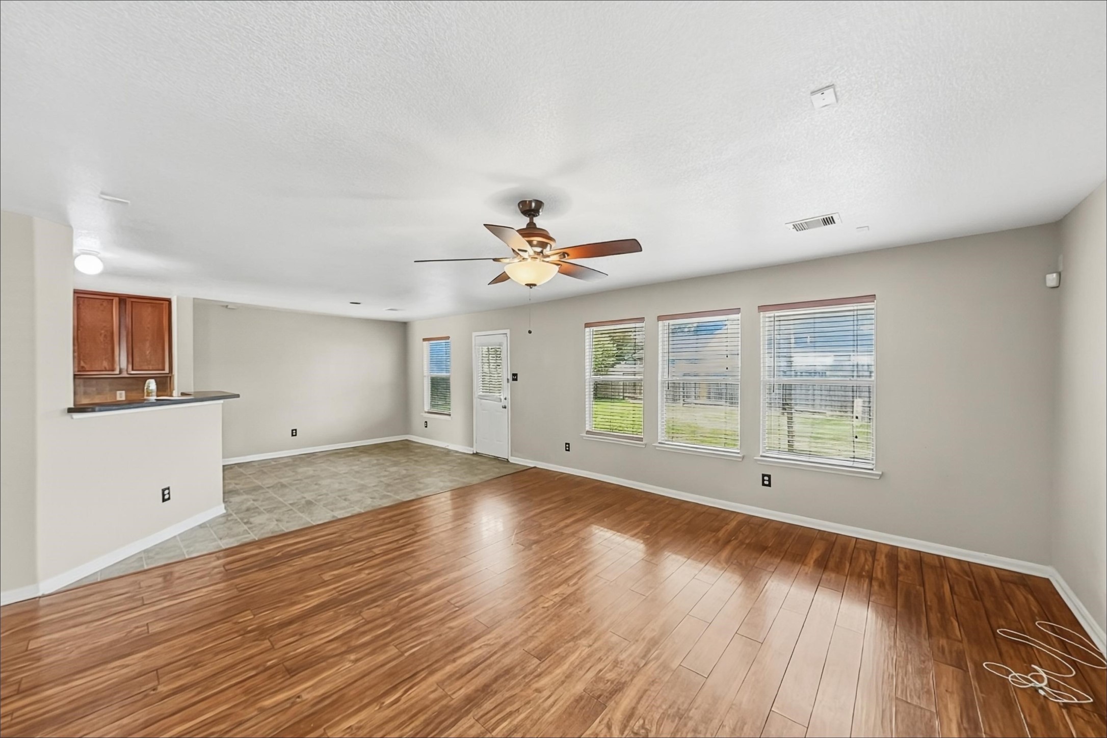 22011 Orchard Dale Drive Property Photo 5