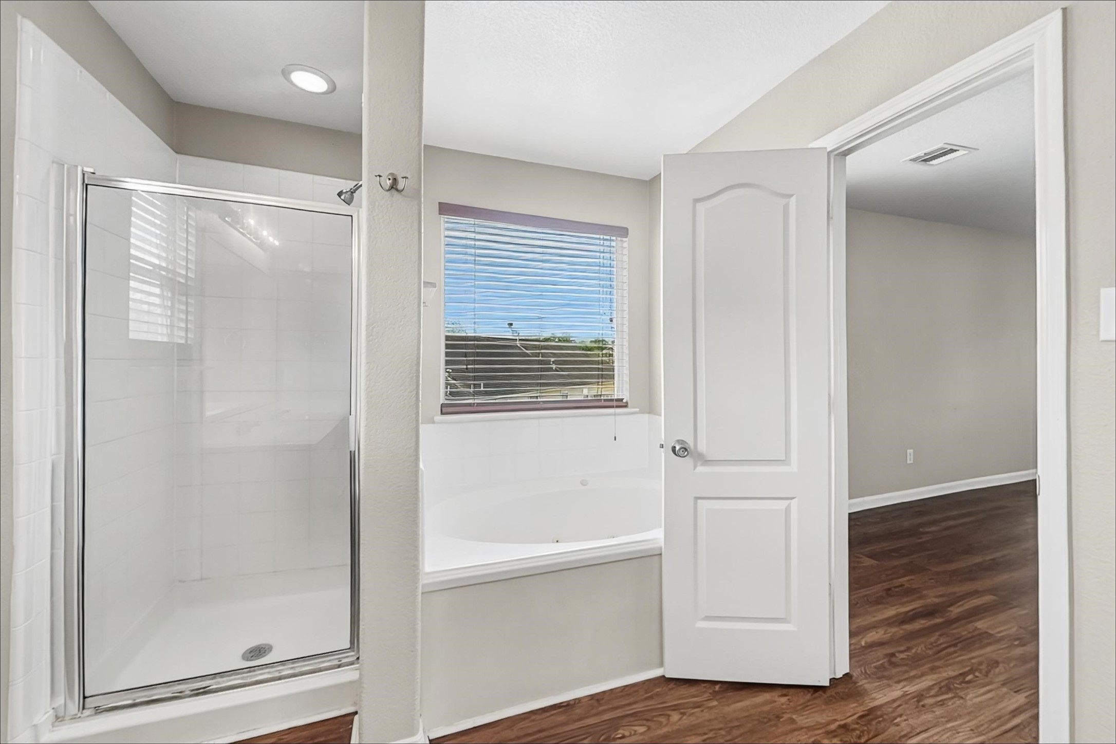 22011 Orchard Dale Drive Property Photo 11