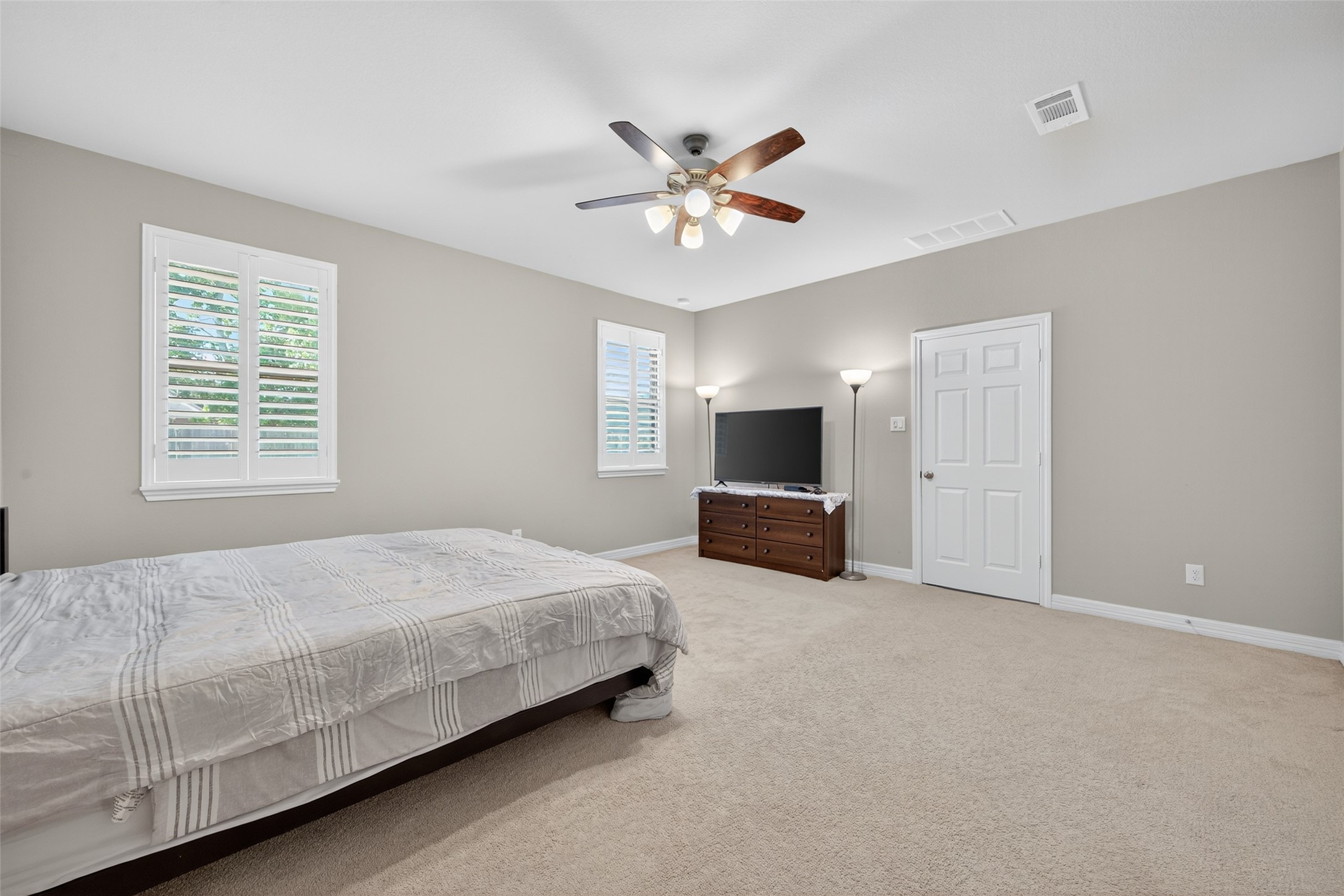 2726 Tumlinson Drive Property Photo 18