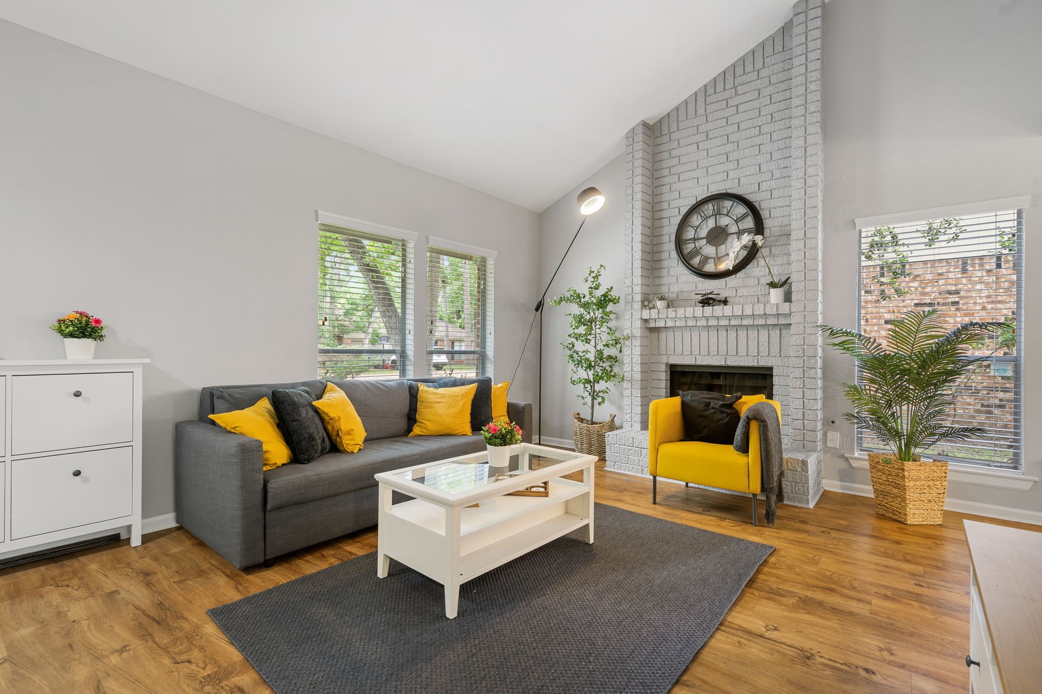 4 Basal Briar Court Property Photo 1