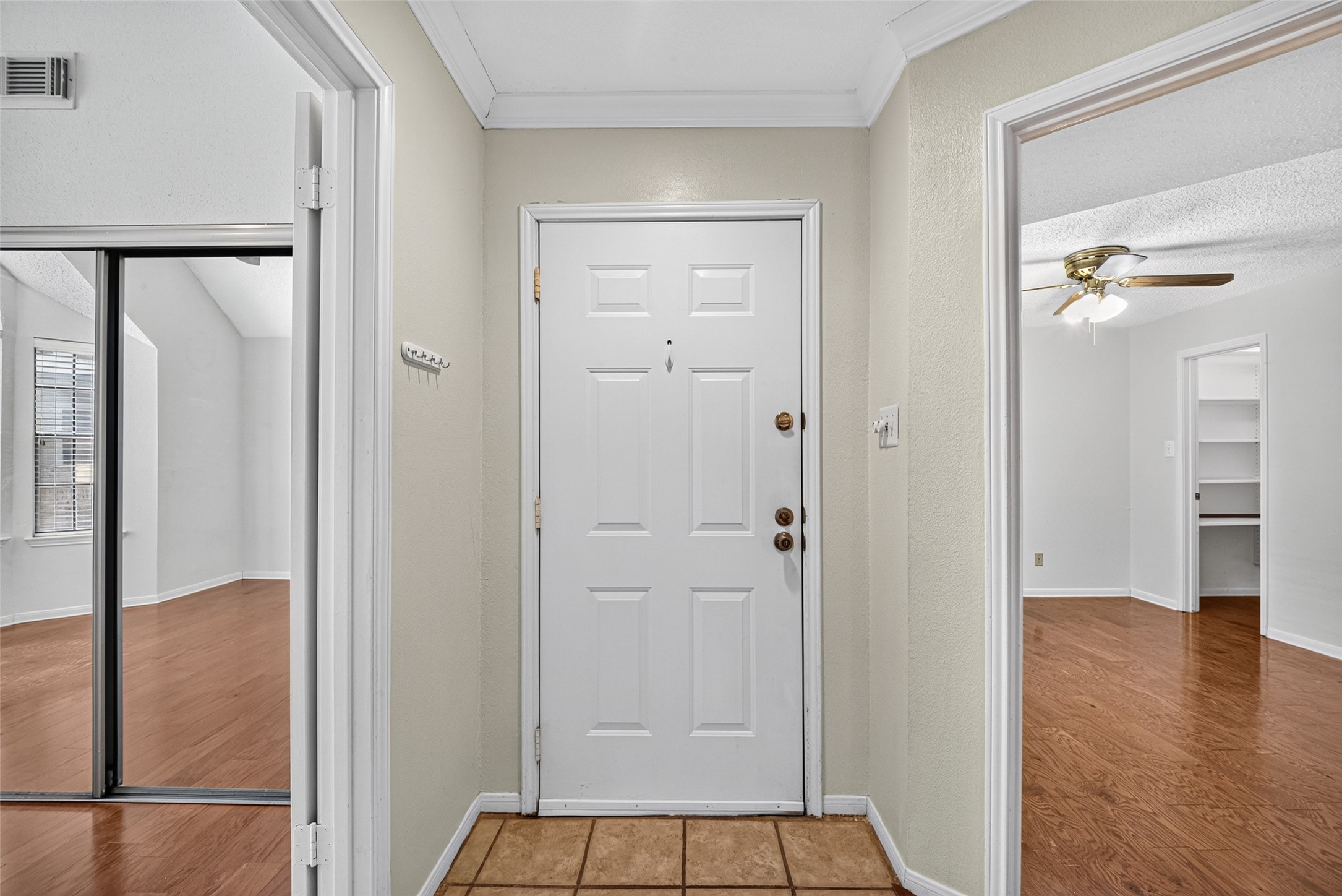 2300 Old Spanish Trail 1067 Property Photo 5