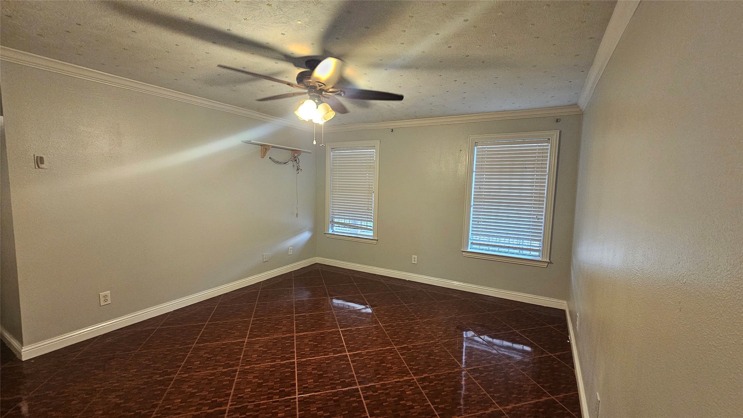 21031 Stoney Haven Drive Property Photo 15