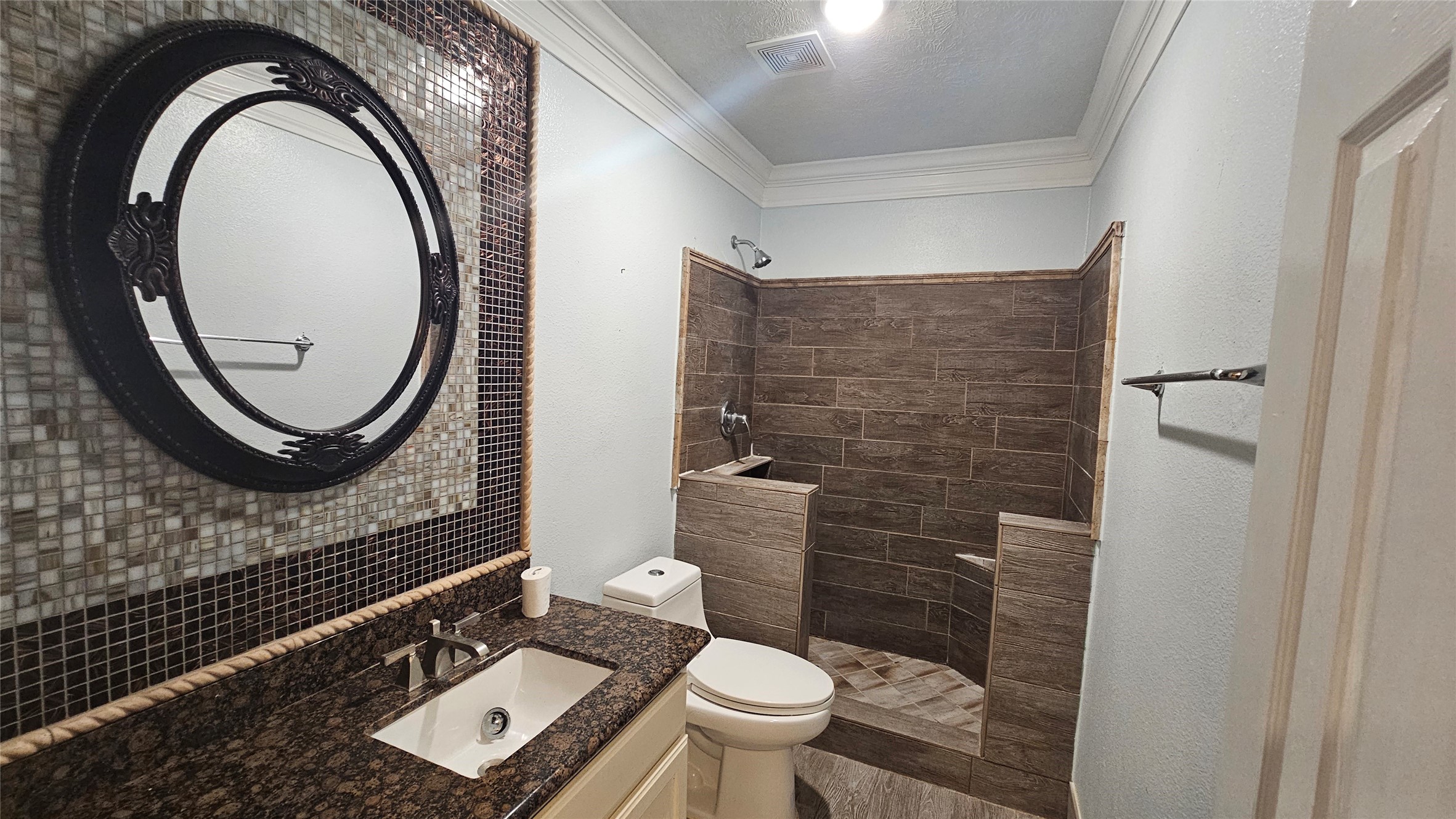 21031 Stoney Haven Drive Property Photo 23
