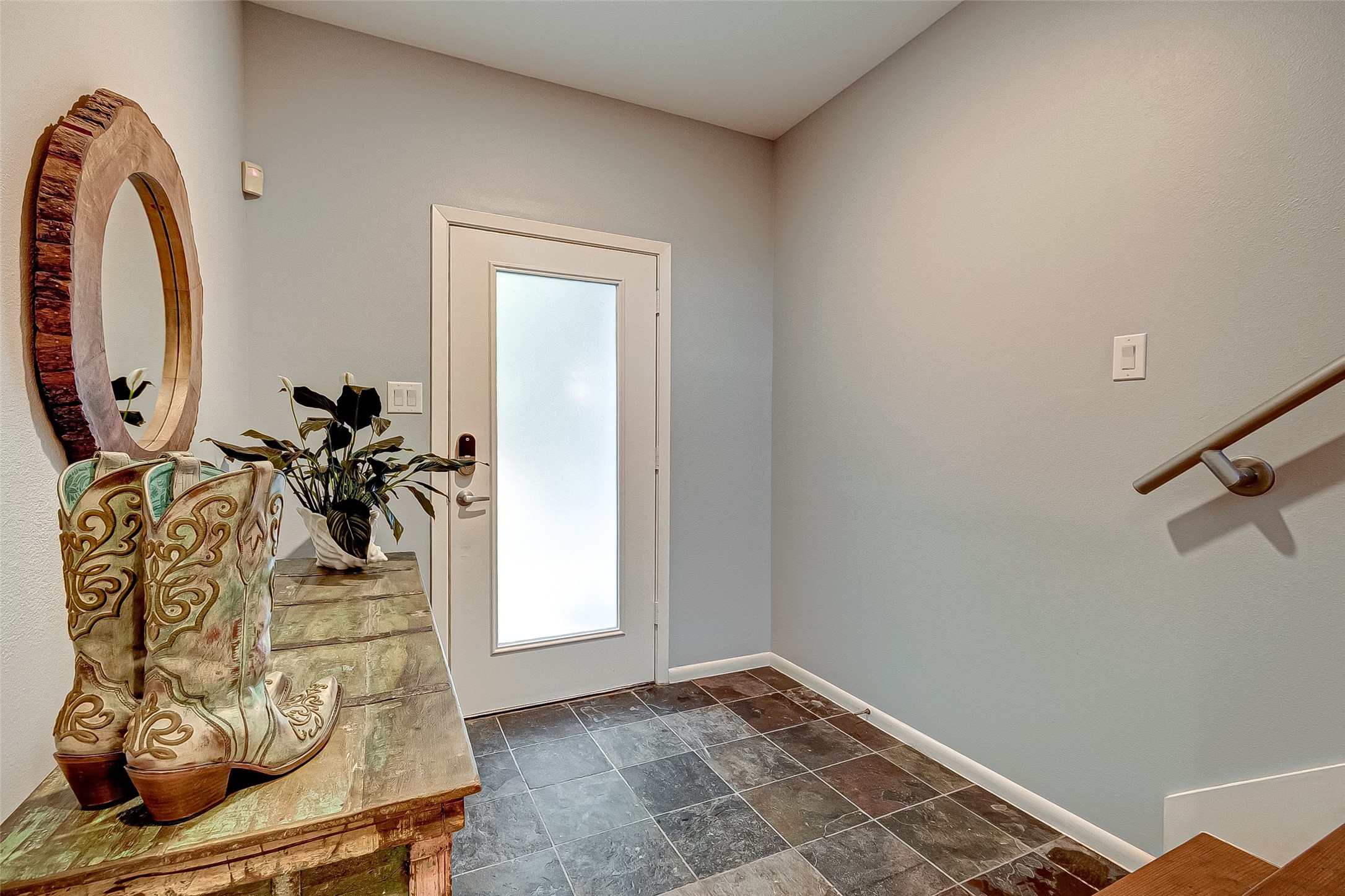 4308 Lillian Street A Property Photo 5