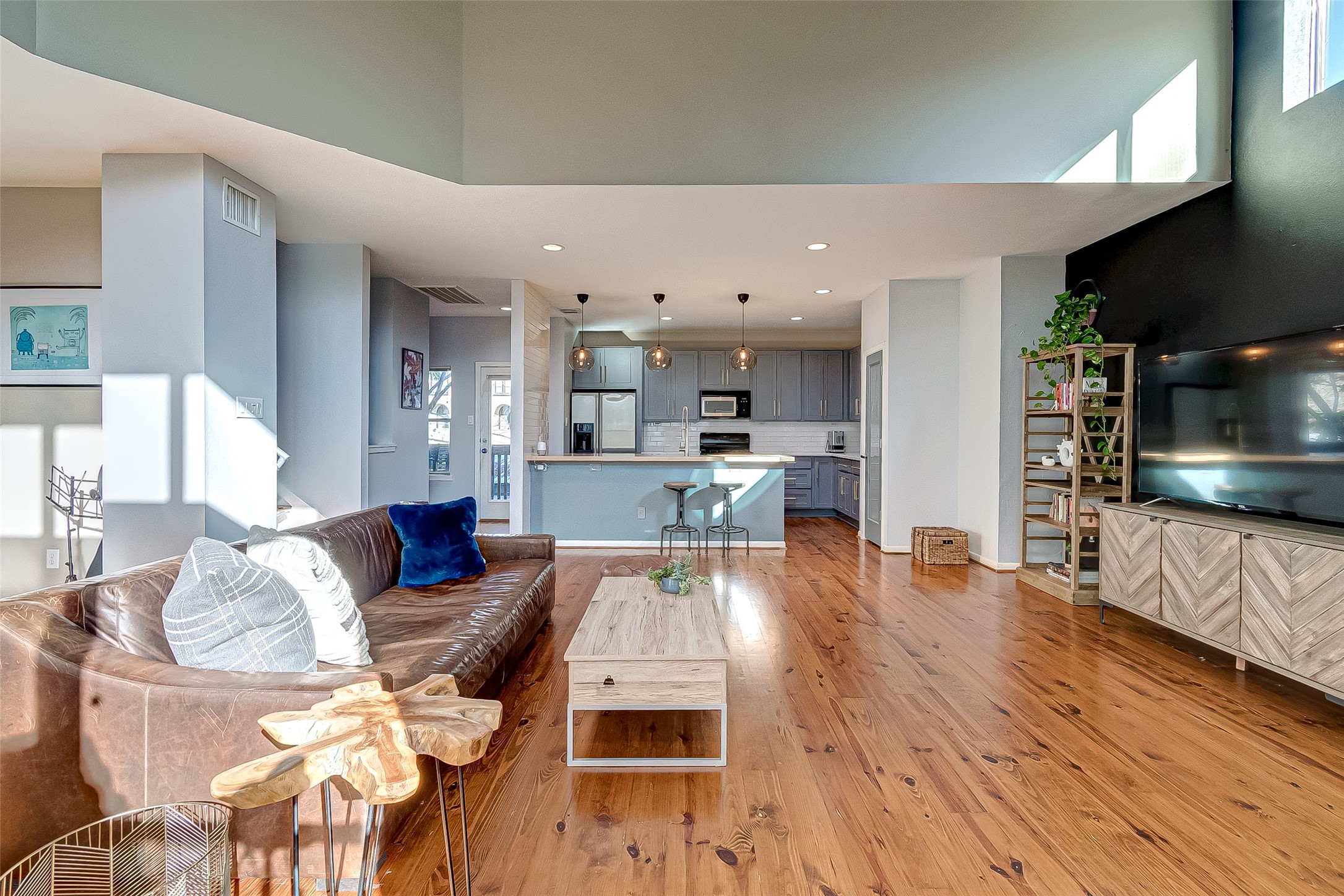 4308 Lillian Street A Property Photo 13