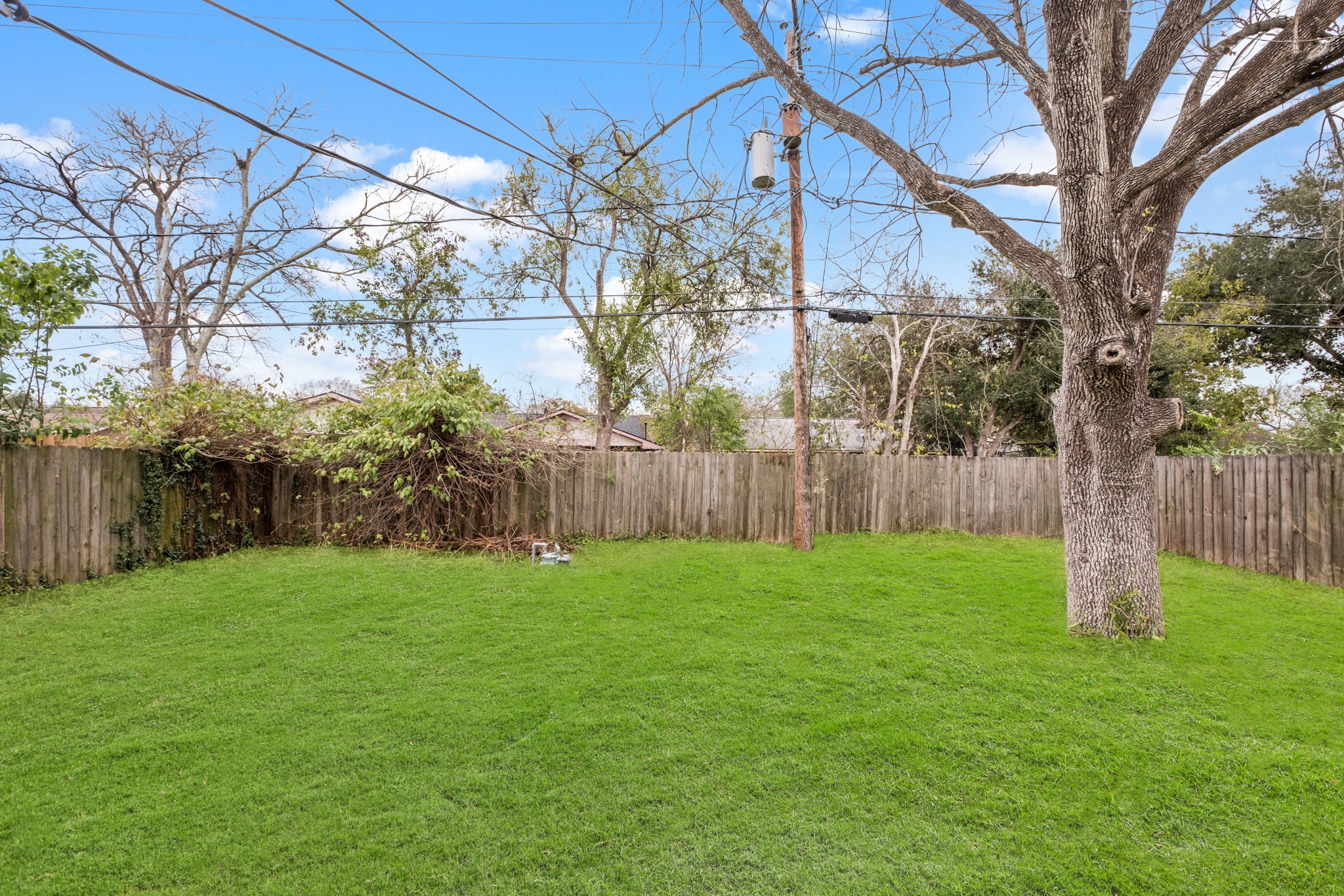 3910 Heatherbrook Drive Property Photo 10