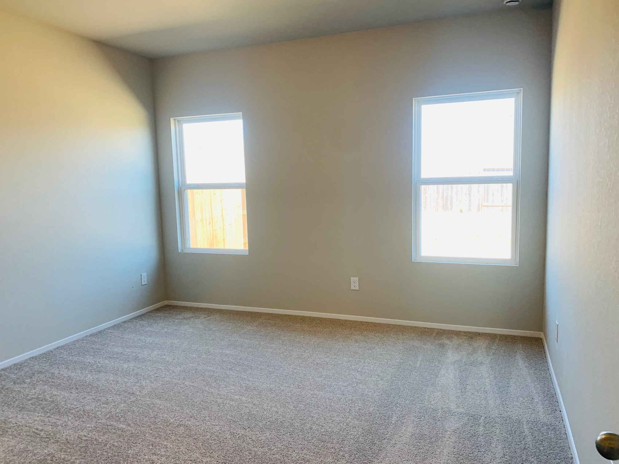 21535 Holbrook Drive Property Photo 12