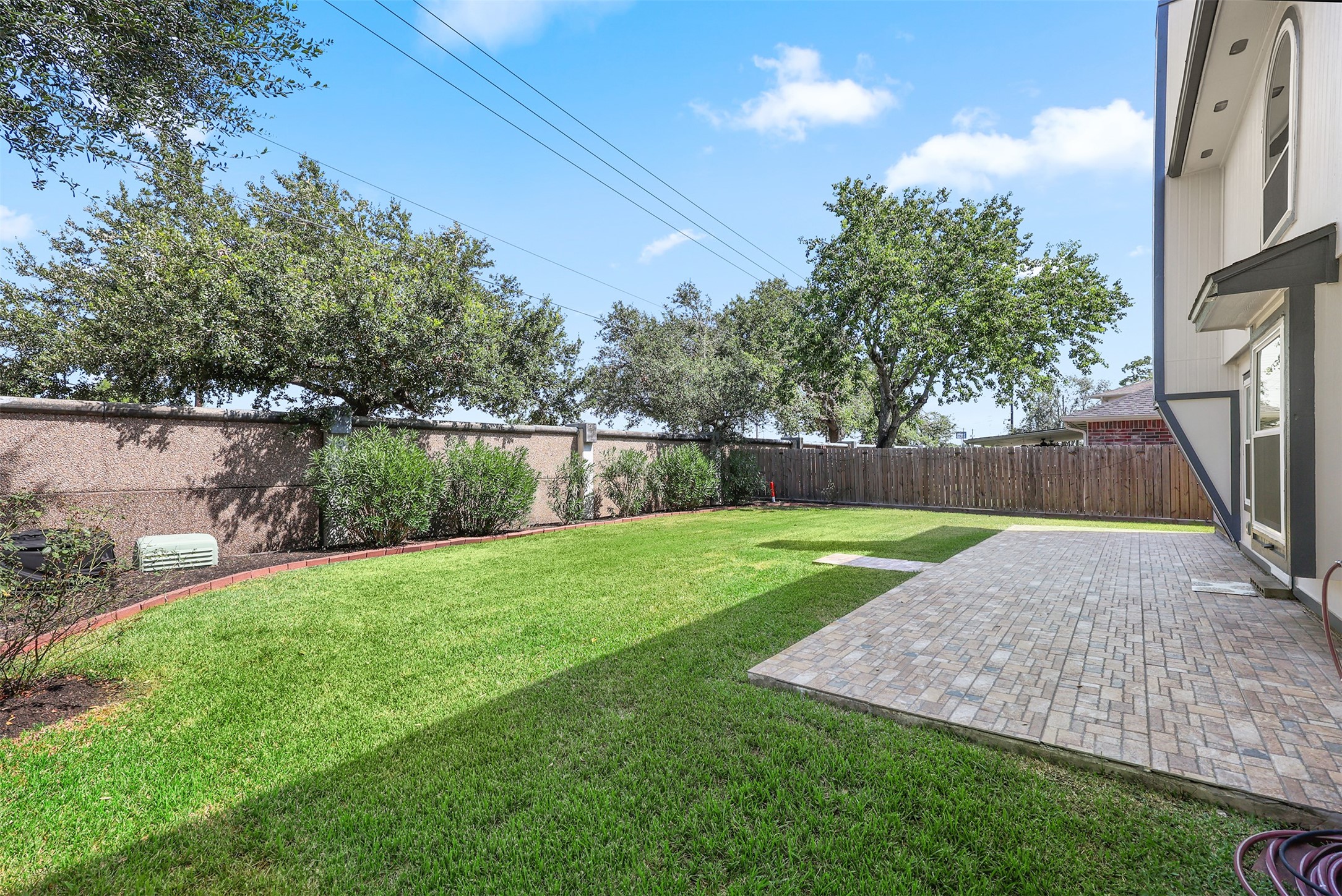 602 Oak Briar Drive Property Photo 19