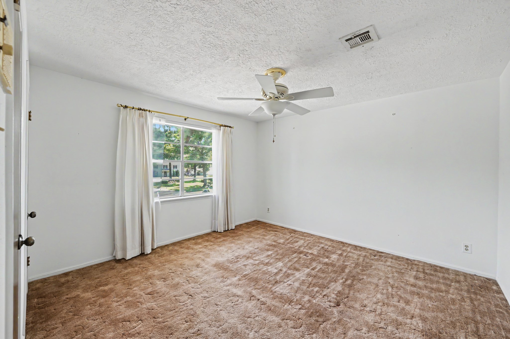 28902 Holly Hill Drive Property Photo 19