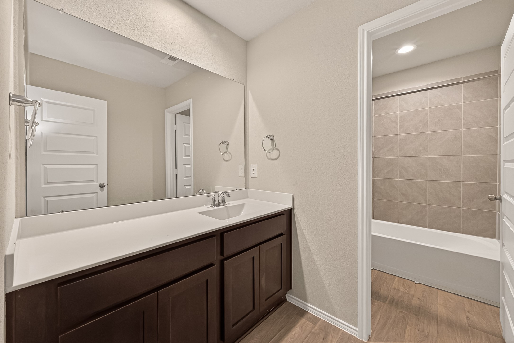 1614 Chase Anchor Court Property Photo 23