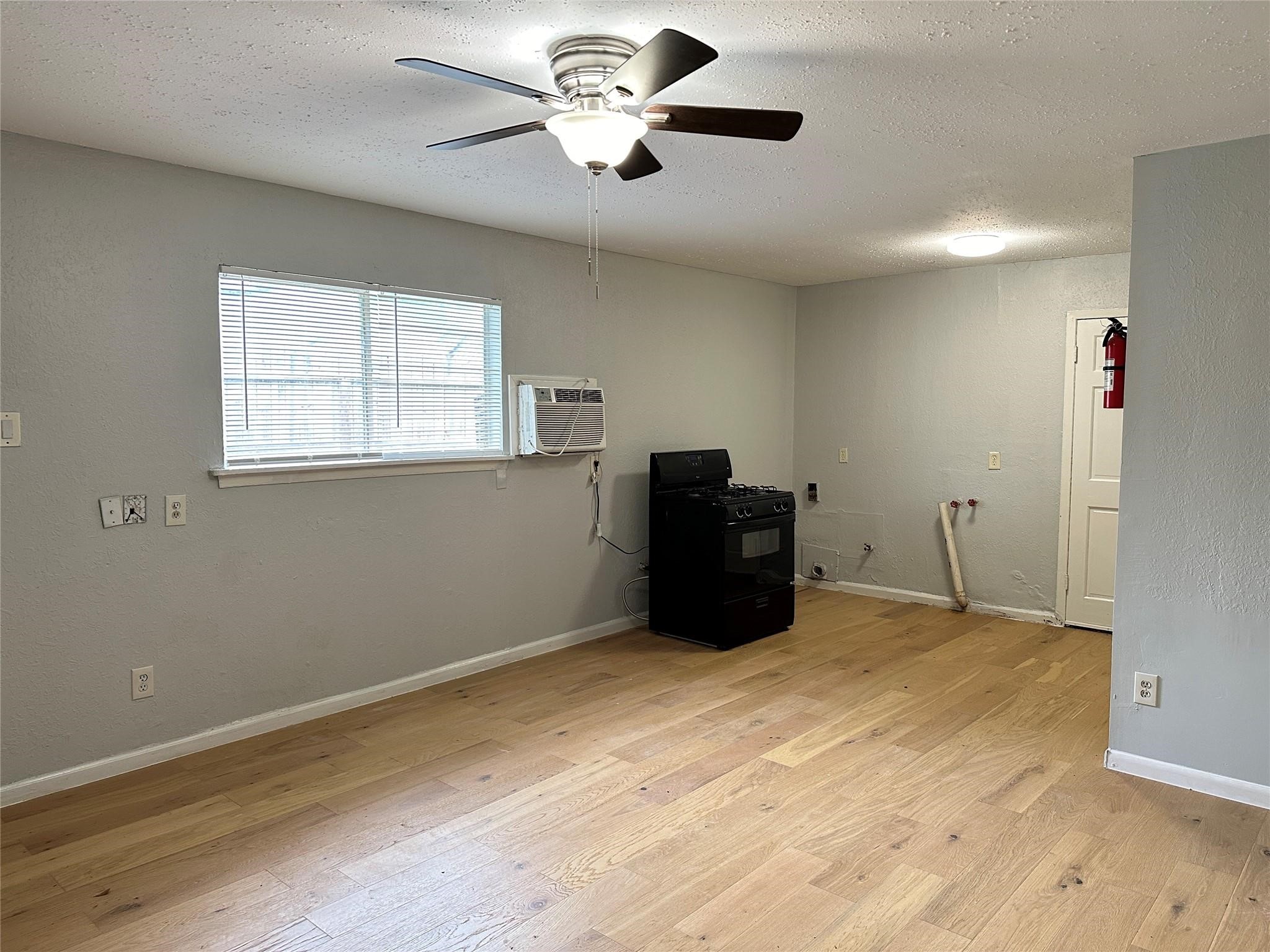 8010 Roswell Street 1 Property Photo 3