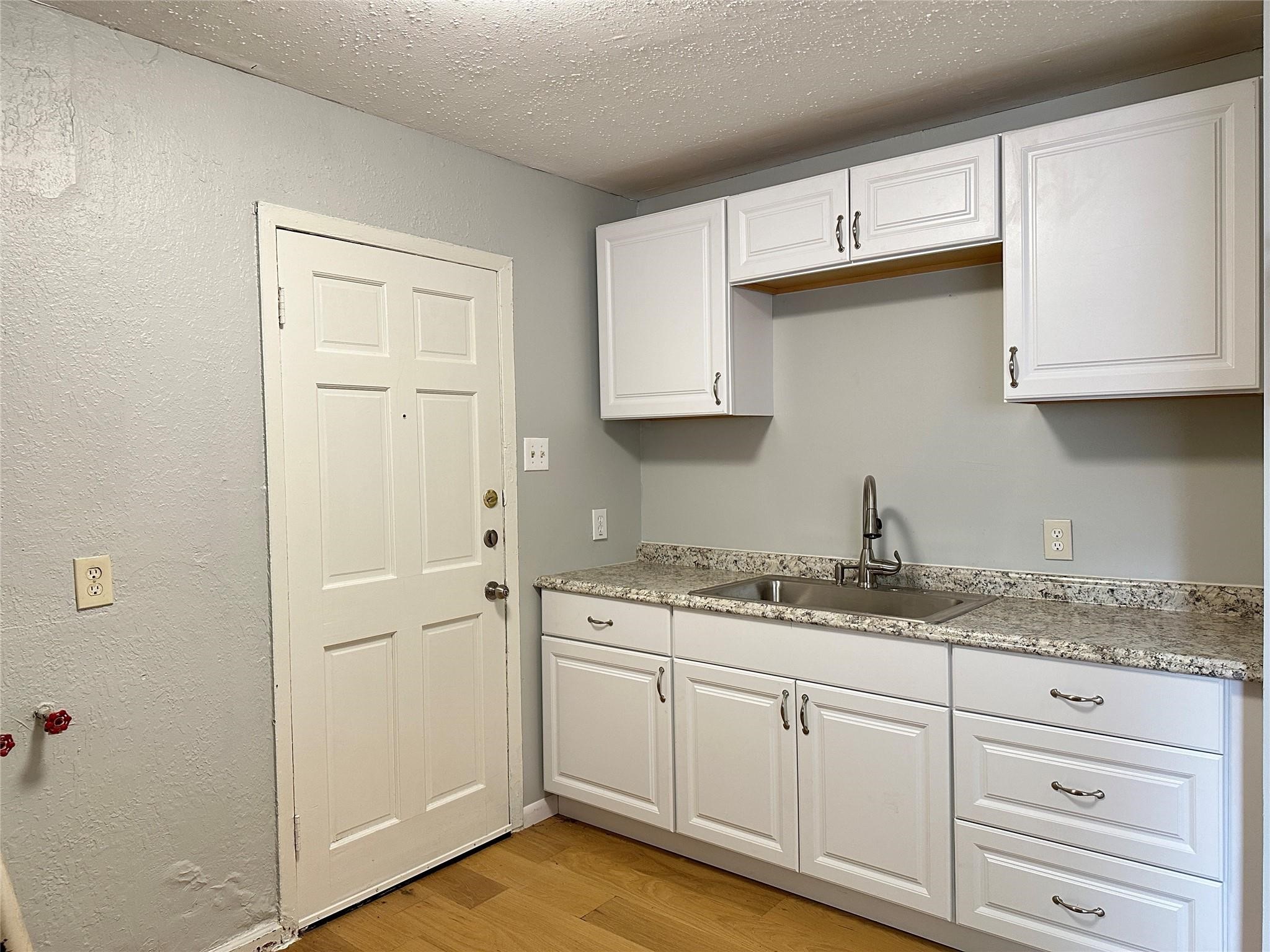 8010 Roswell Street 1 Property Photo 6