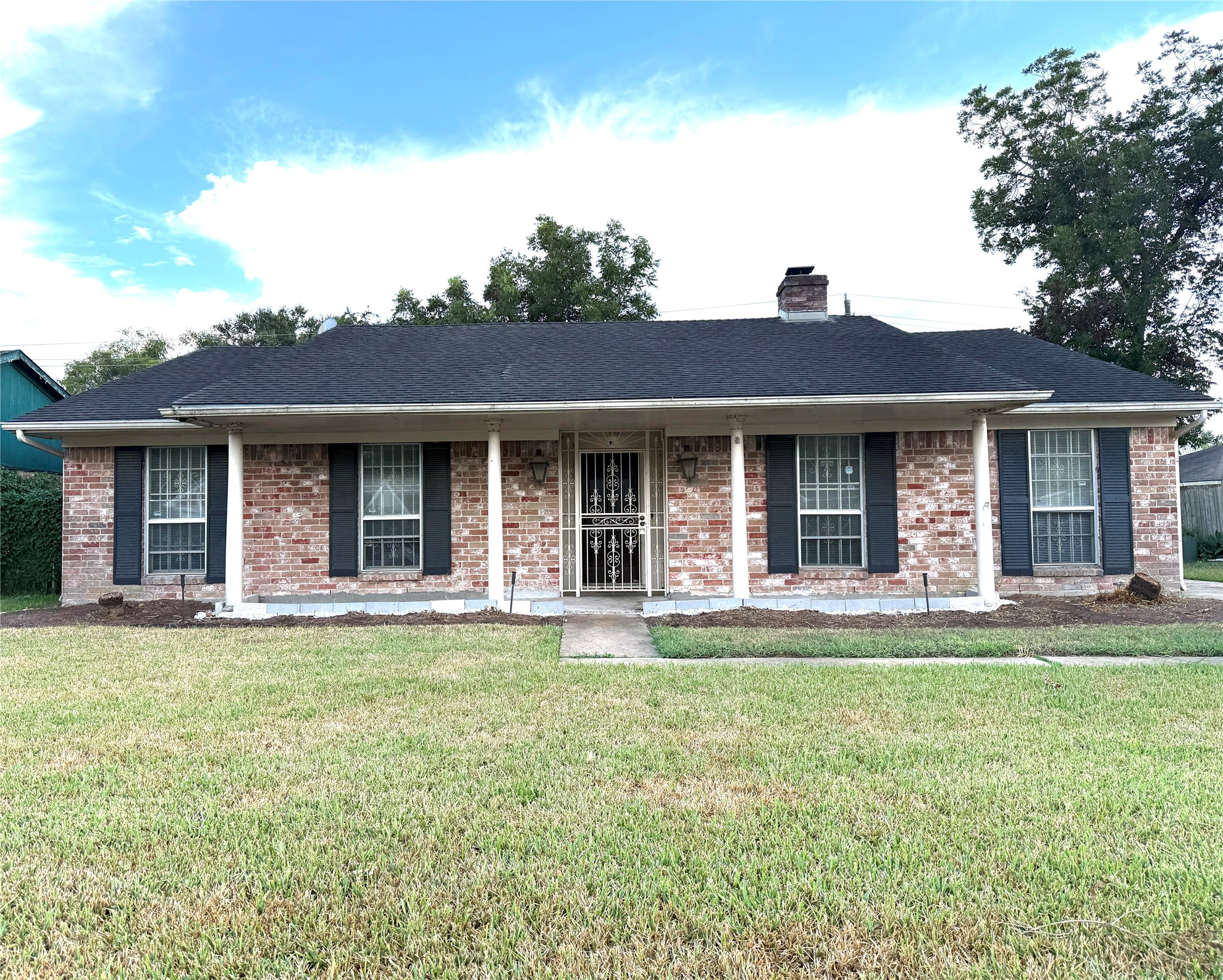 12615 Shannon Hills Drive Property Photo 1