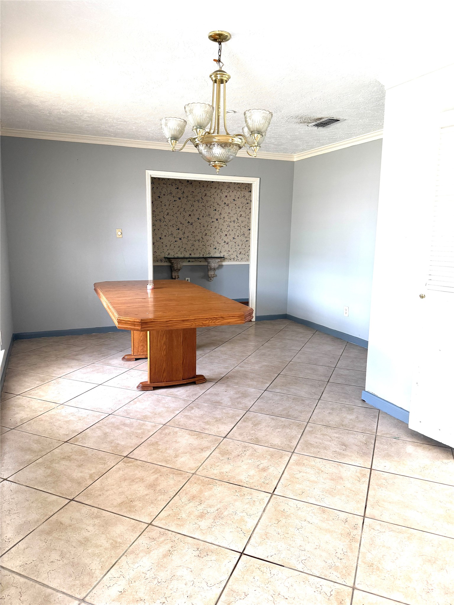 12615 Shannon Hills Drive Property Photo 7