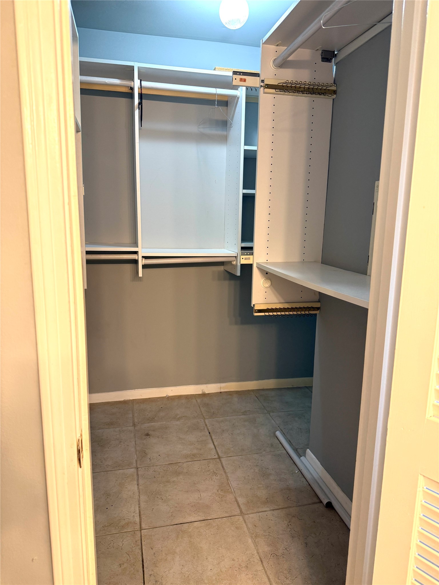 12615 Shannon Hills Drive Property Photo 22