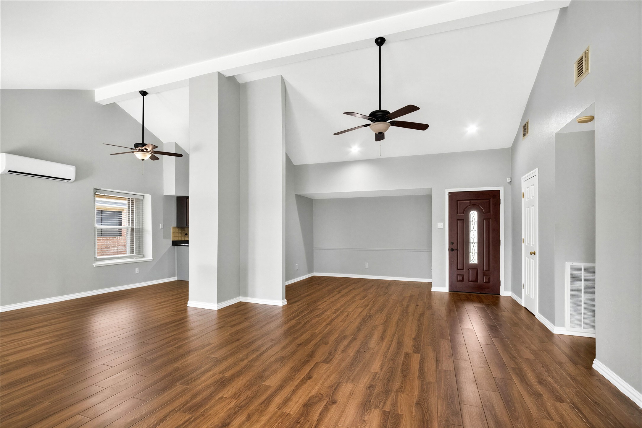 7823 Chasecreek Drive Property Photo 5