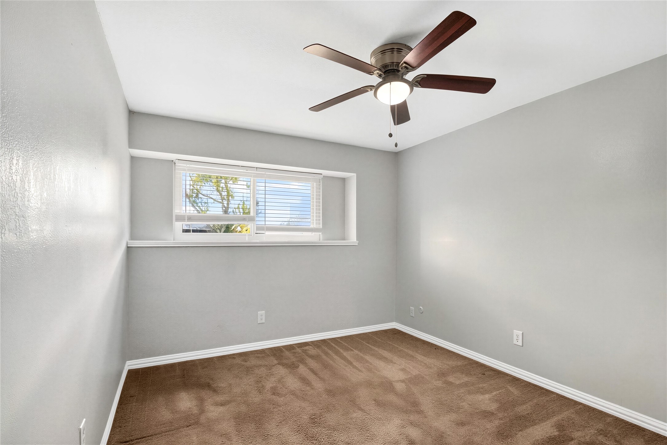 7823 Chasecreek Drive Property Photo 18