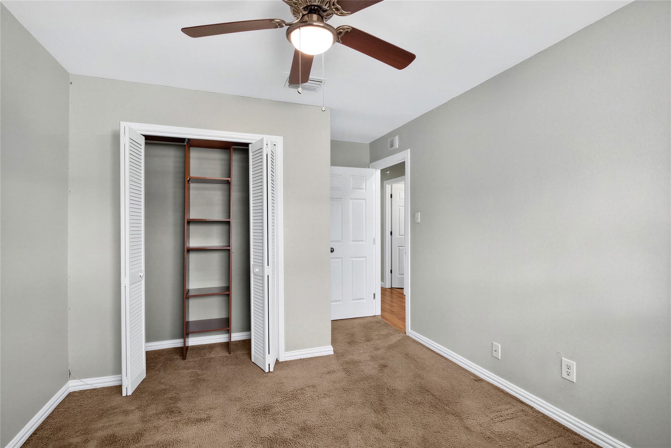 7823 Chasecreek Drive Property Photo 19