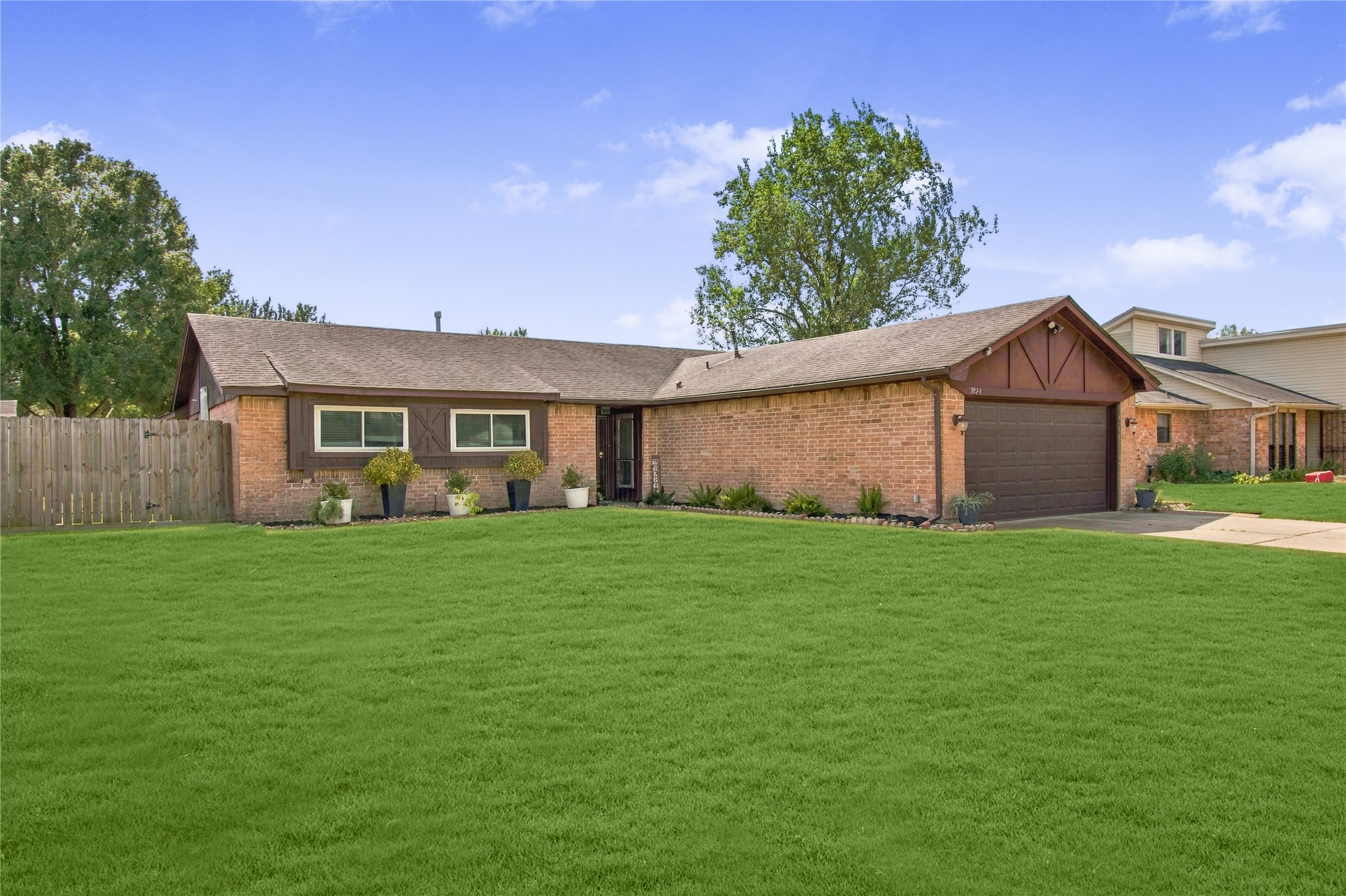 7823 Chasecreek Drive Property Photo 39