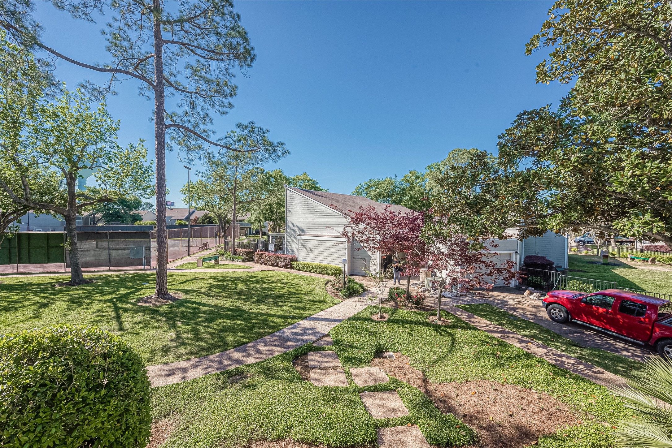 12829 Briarwest Circle Property Photo 38