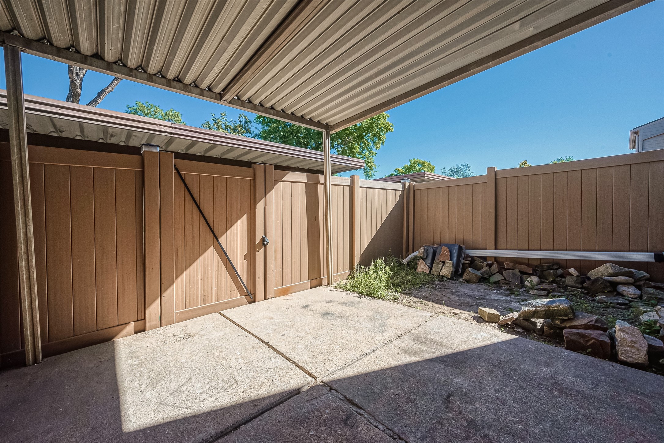 12829 Briarwest Circle Property Photo 40