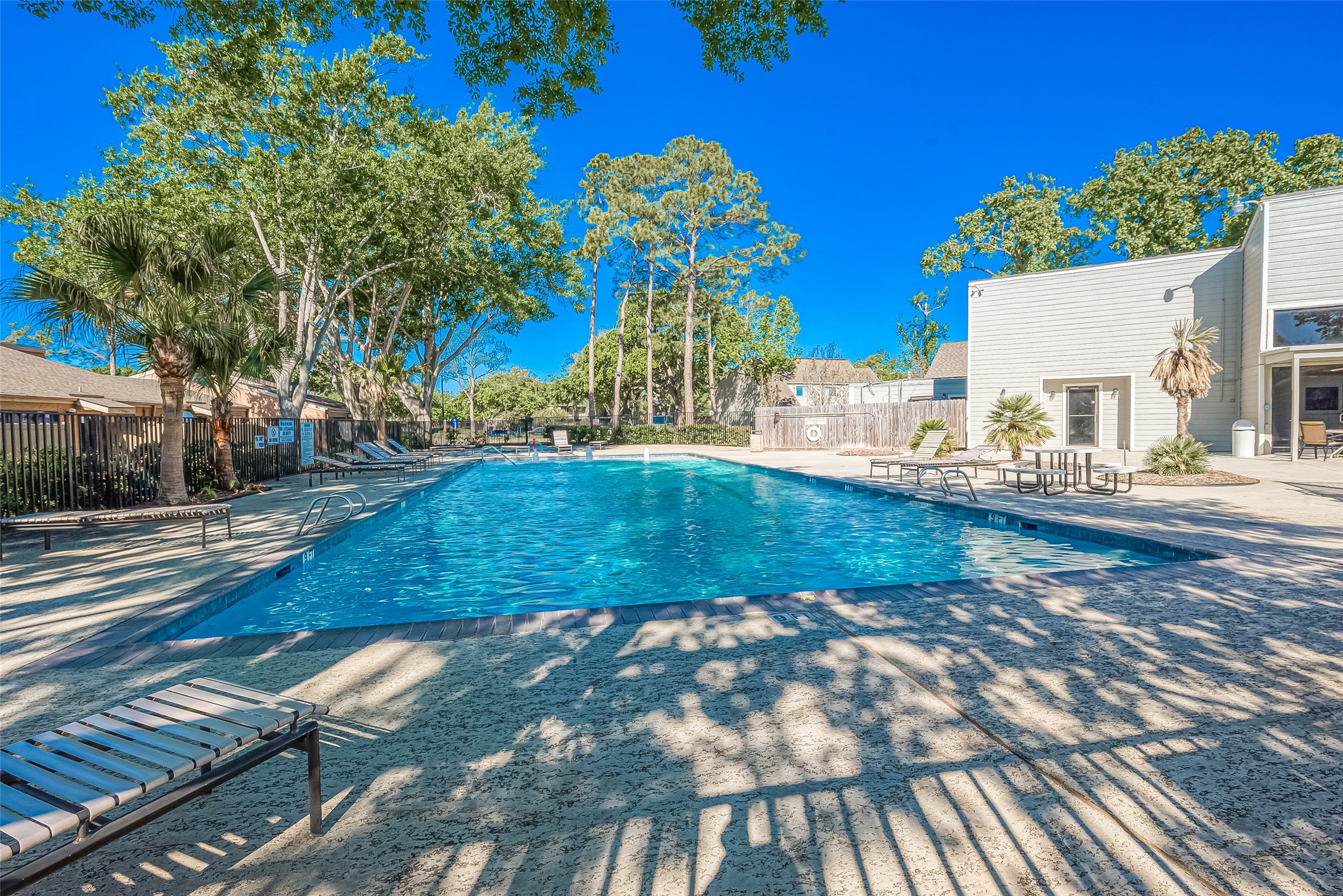12829 Briarwest Circle Property Photo 49