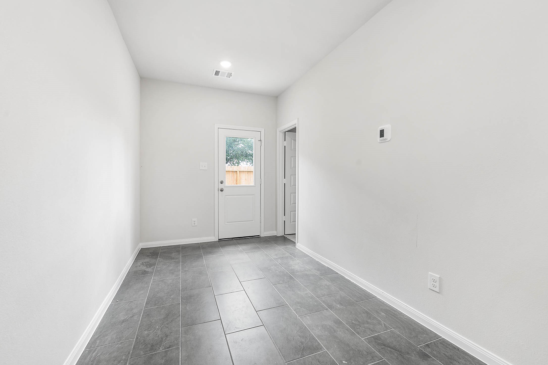 14954 Eagle Feather Drive Property Photo 9