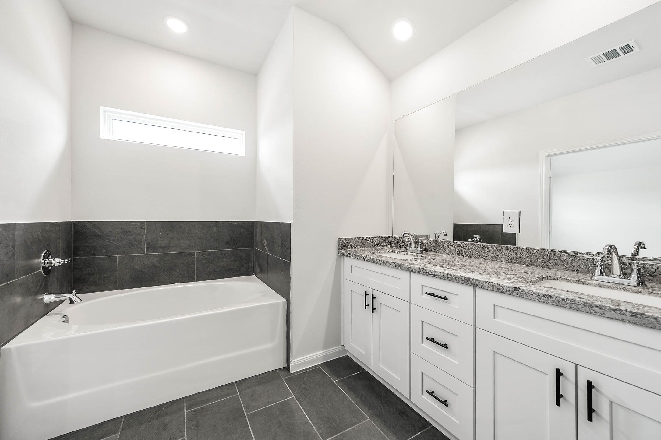 14954 Eagle Feather Drive Property Photo 28