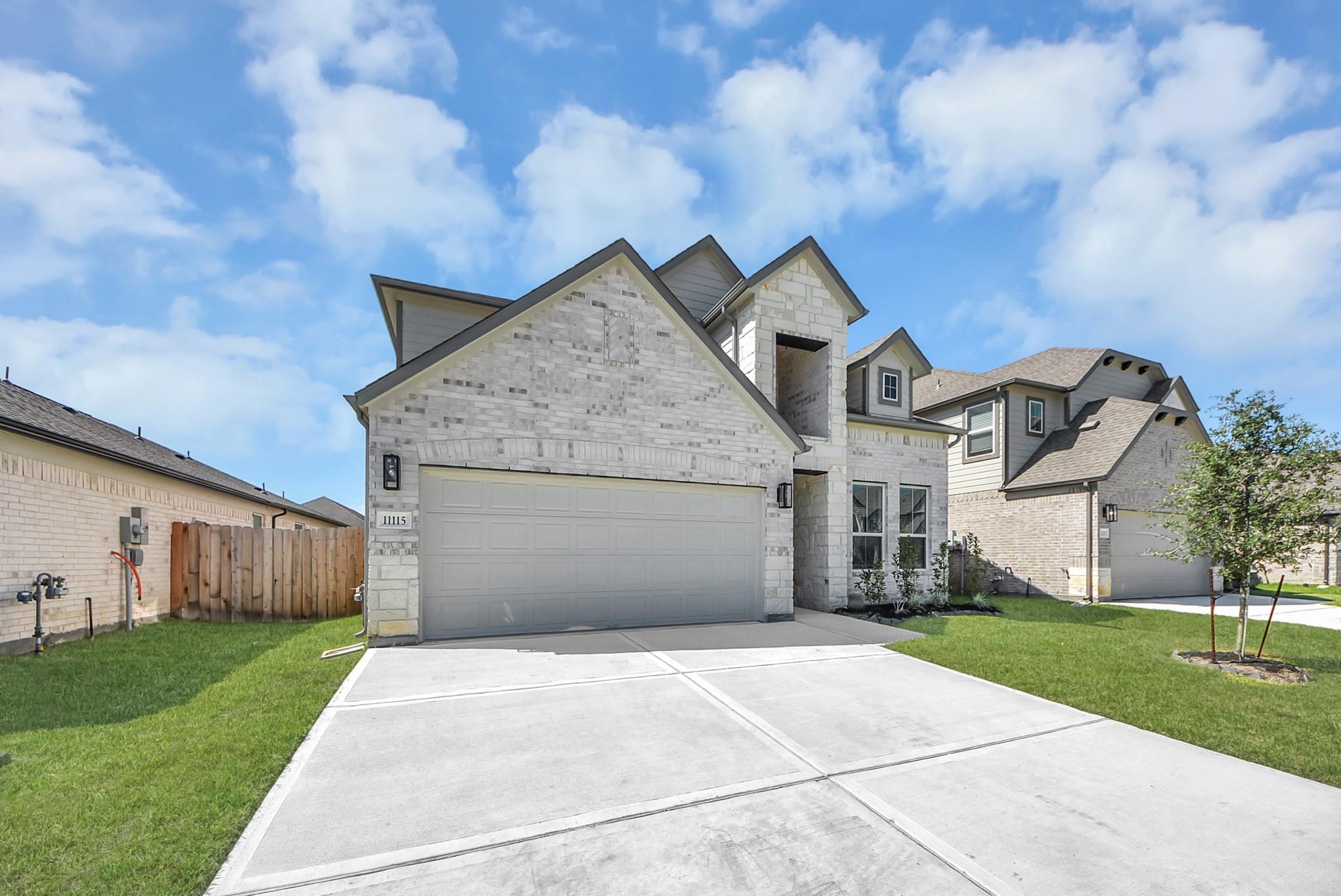 11115 Rose River Drive Property Photo 4